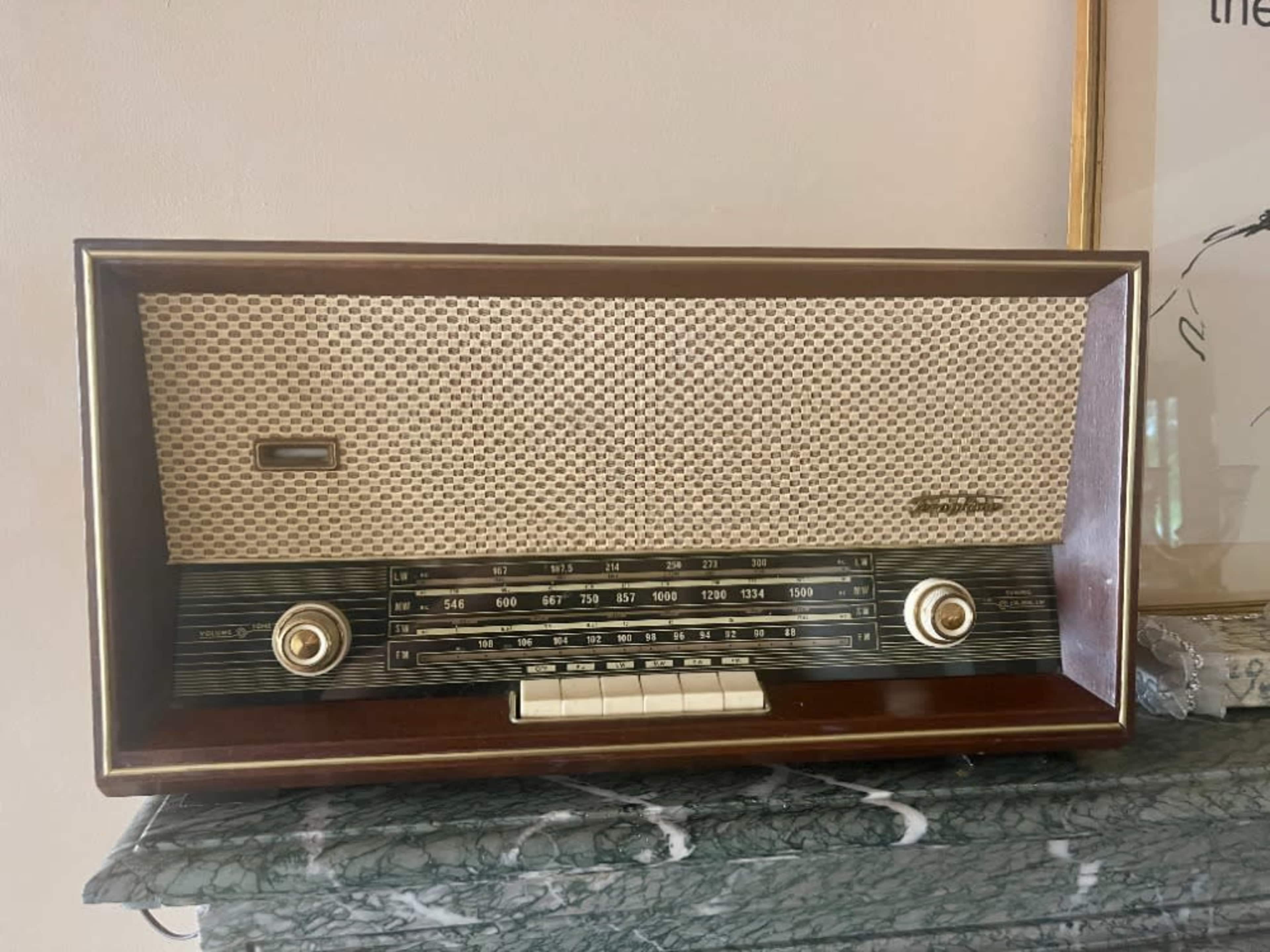 Vintage Radio