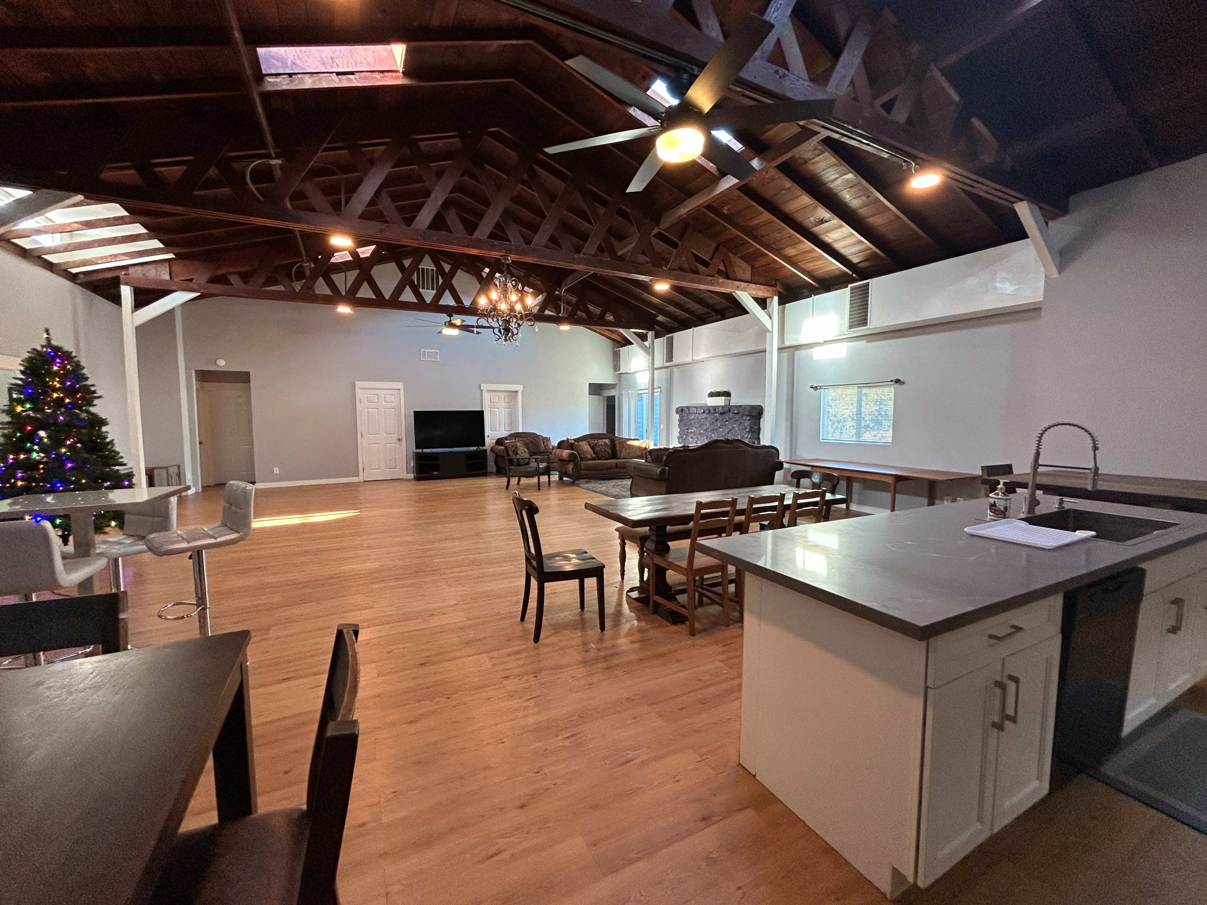 Renovated Historical Farmhouse Image in Concord, Concord, CA