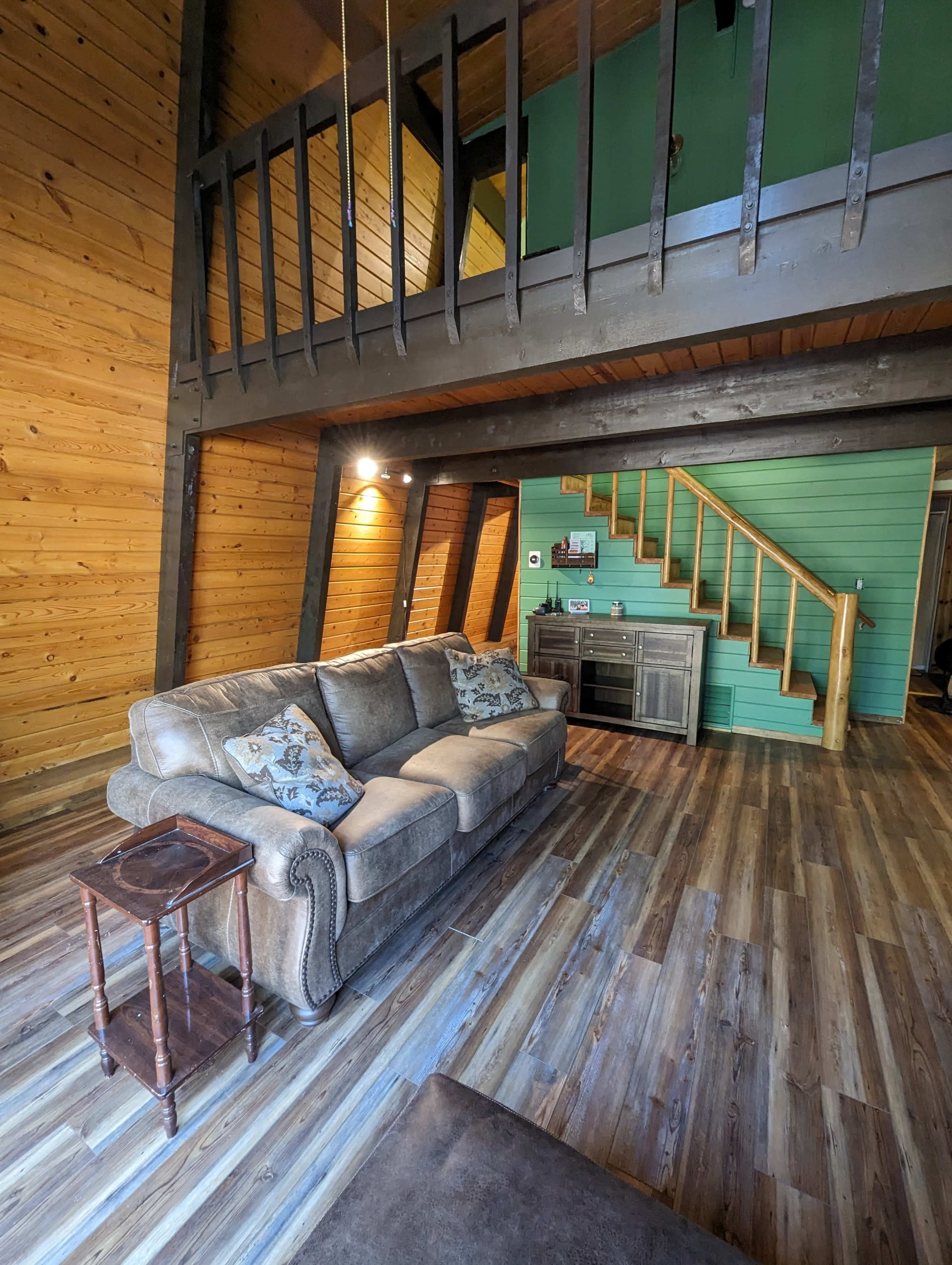 D&D Tavern Cabin hideaway Image in , Big Bear City, CA