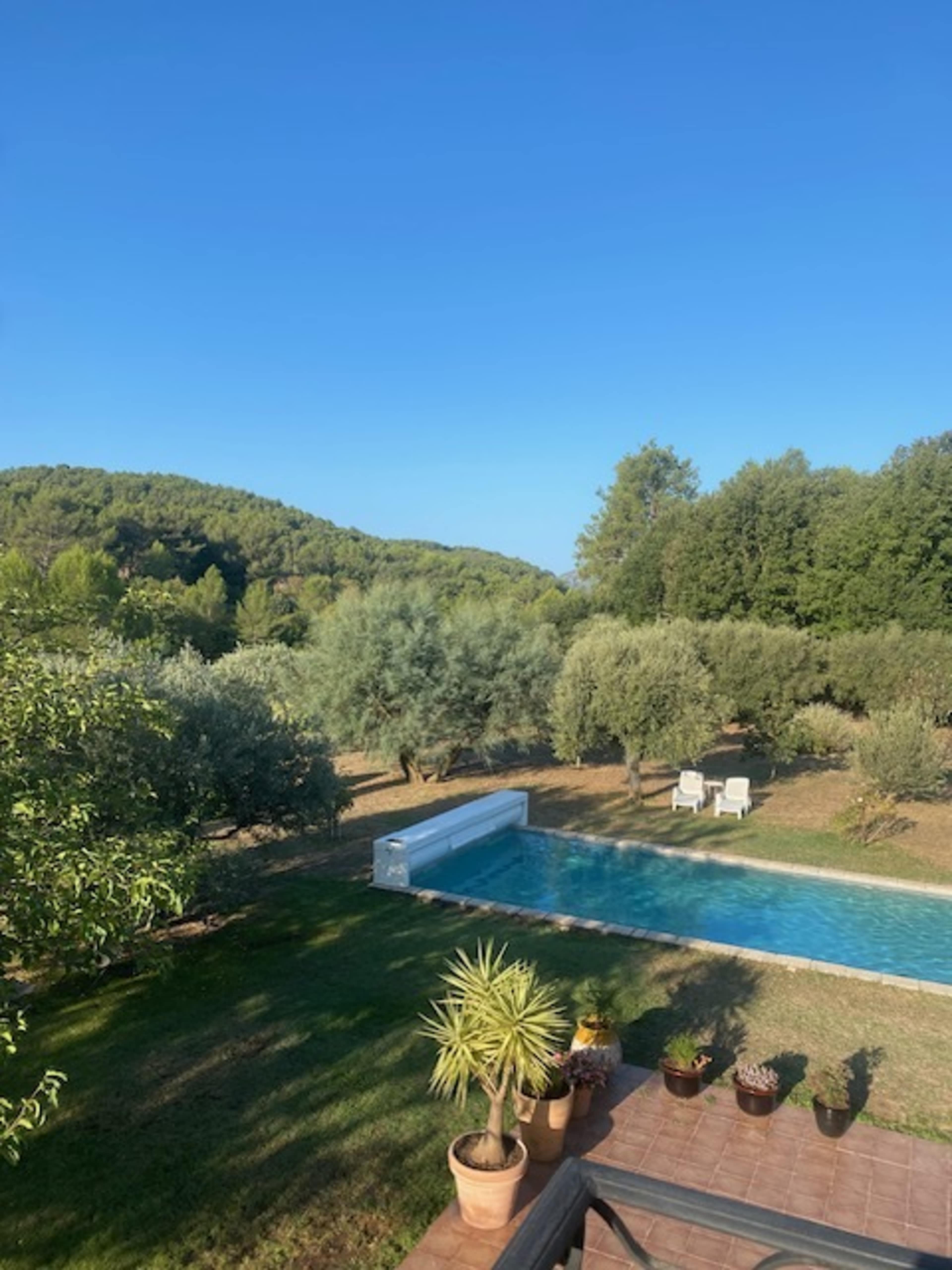 Bastide et jardin paysager Image in , AURIOL