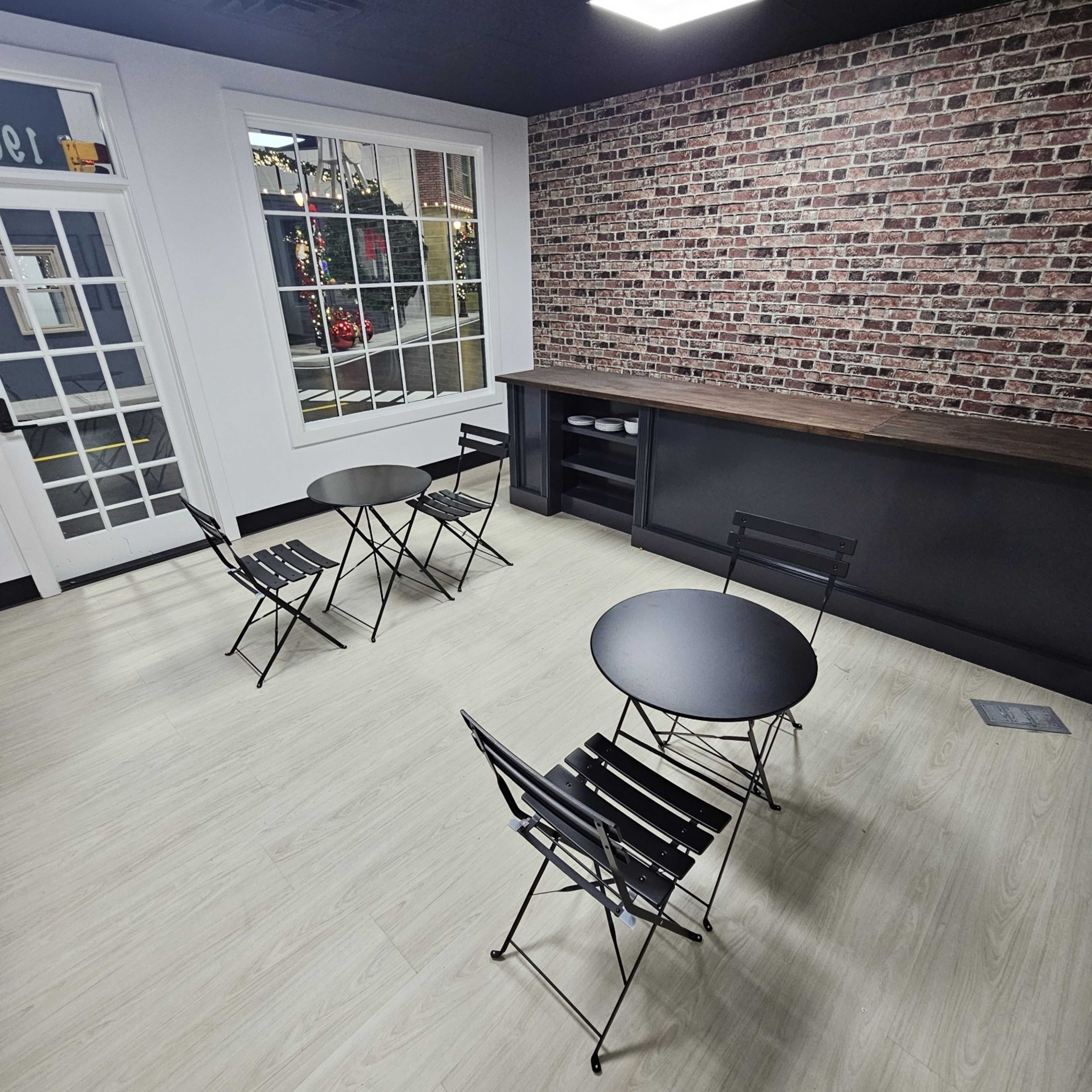 Cozy Coffee Shop Studio Image in Roswell, Roswell, GA