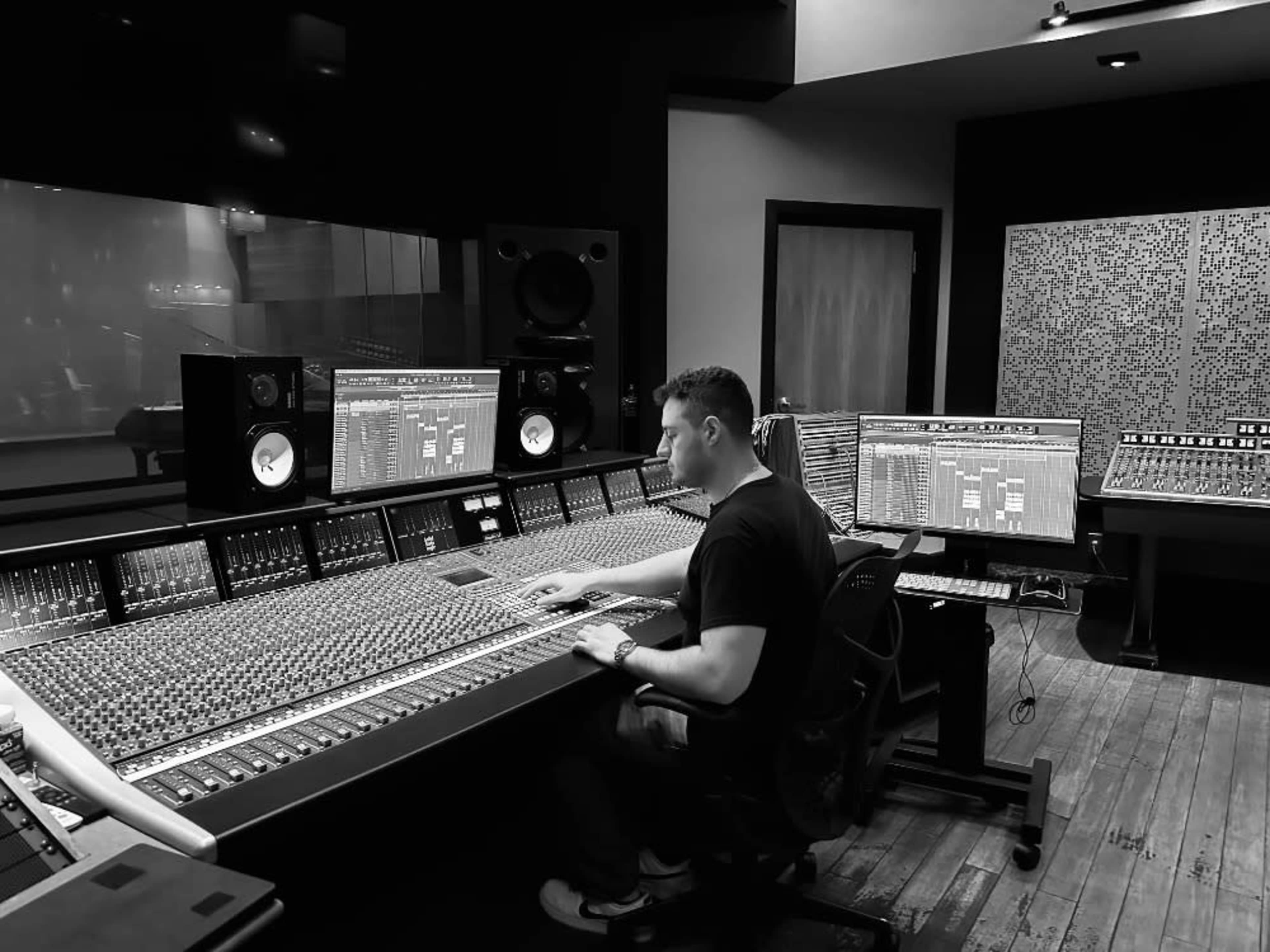 🎧 Mixing & Mastering