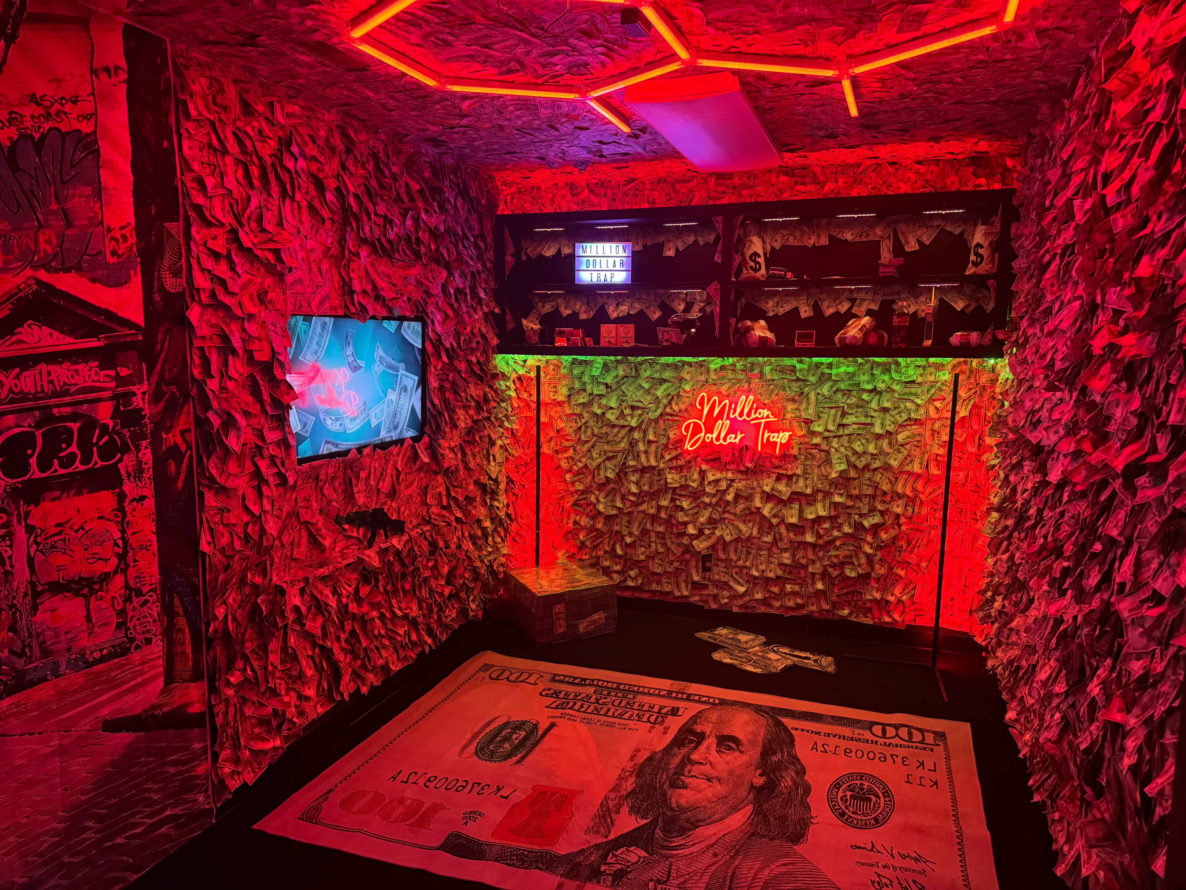 Money Room Space Image in Bowling Green, Bowling Green, KY