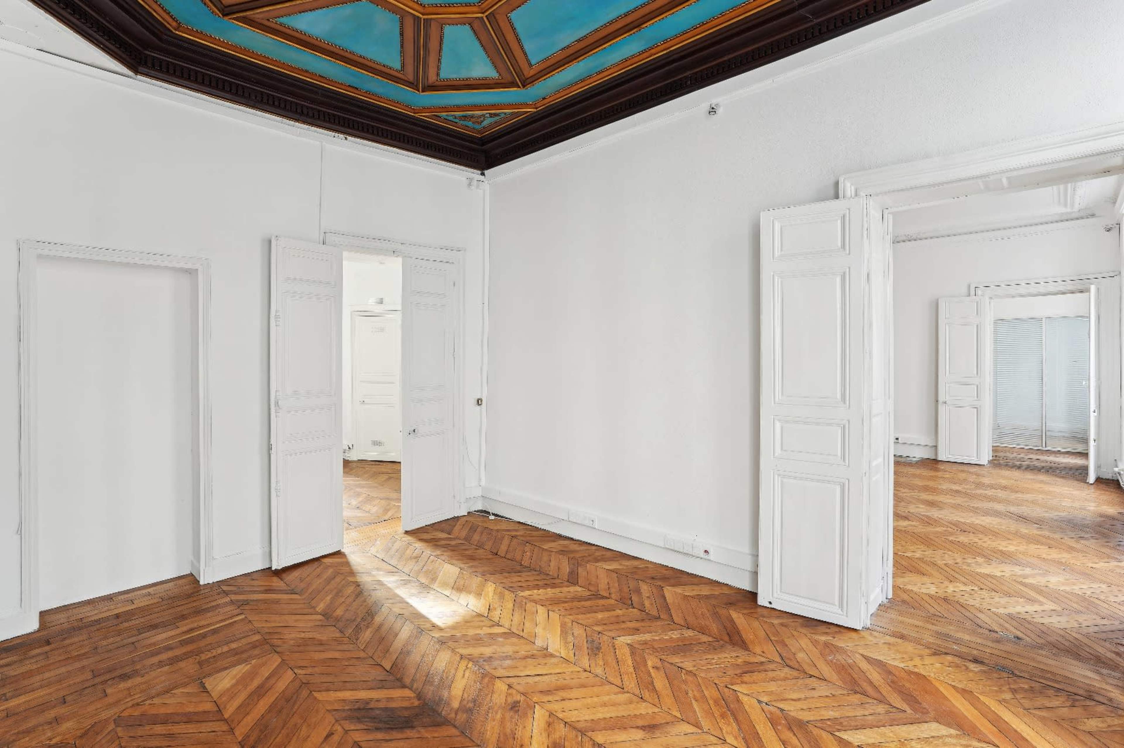 Appartement Haussmannien avec parquet - 175 m² modulables Image dans Arts-et-Métiers, Paris, 