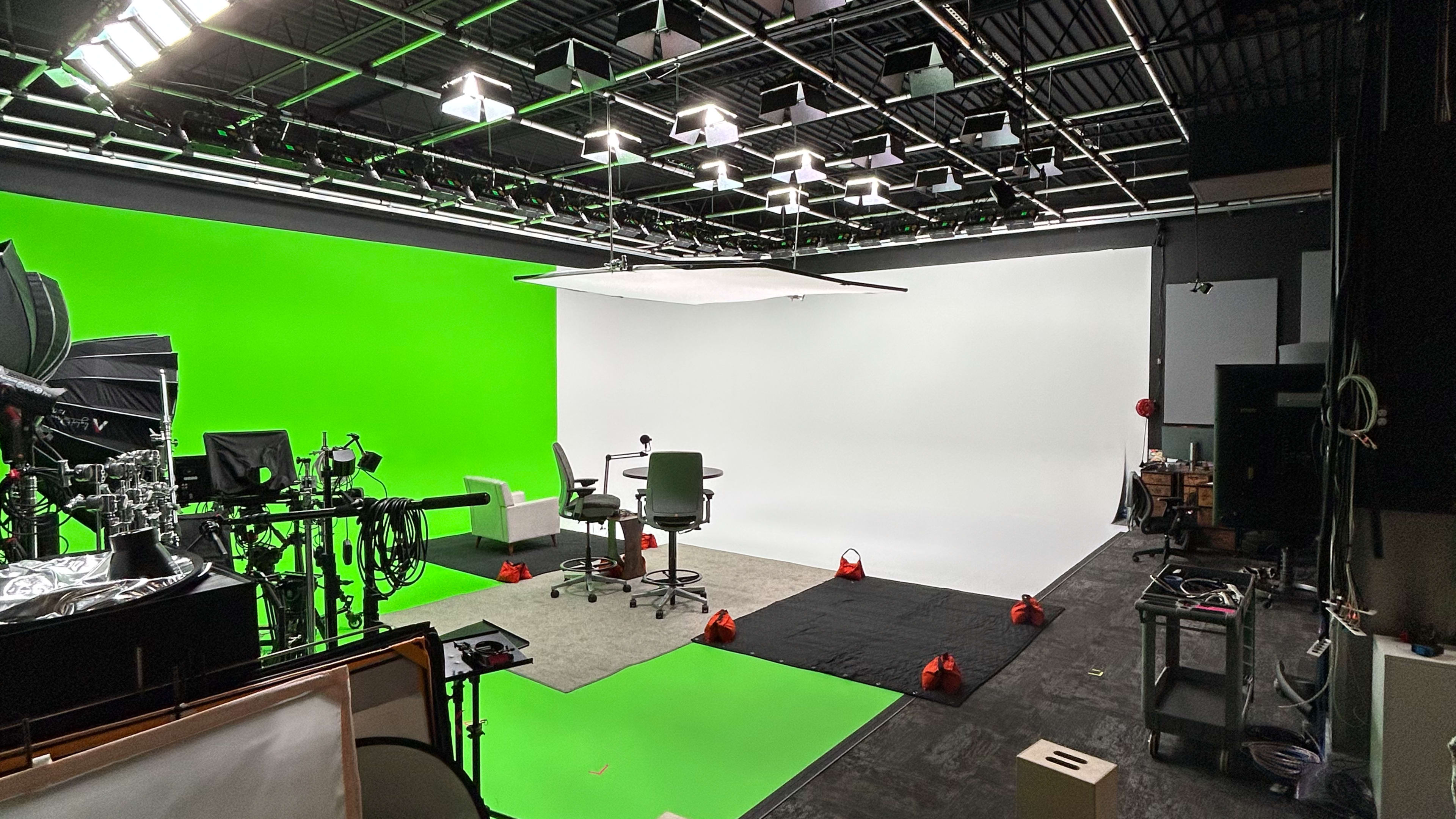 Cyclorama Studio Image in South Sarasota, sarasota, FL