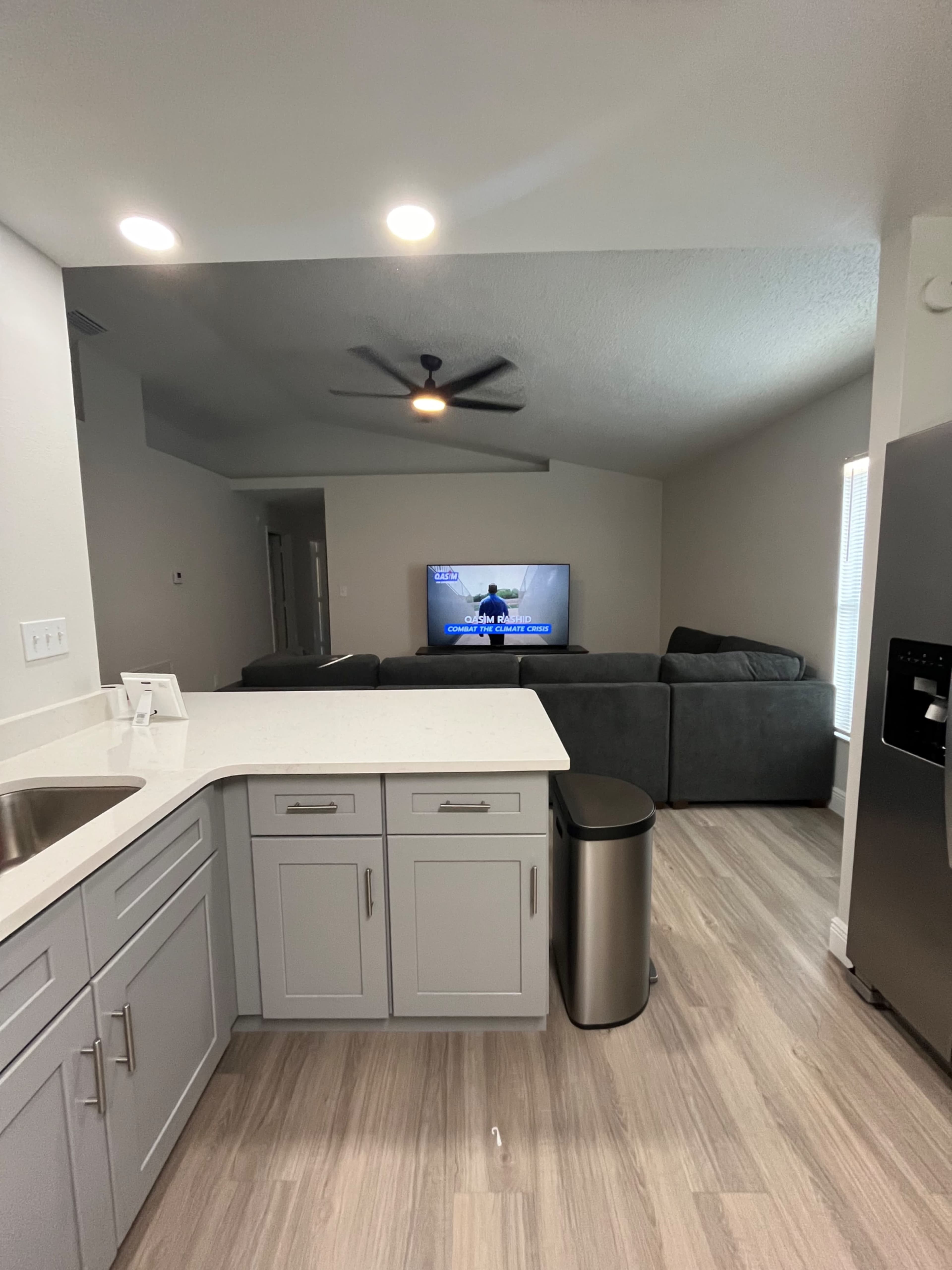 Cozy Family Home Image in Johnson Village, Orlando, FL
