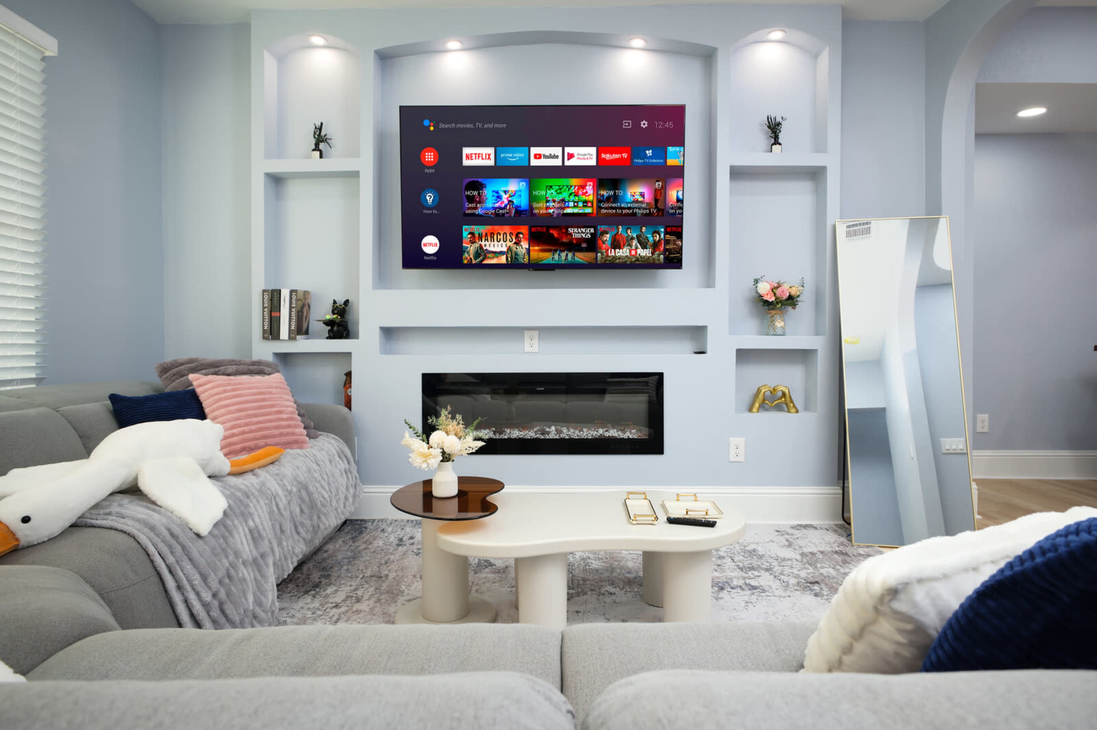 Entire Luxury Home with Heated Pool & Hot tub, 10 min downtown Image in Near Northwest, San Antonio, TX