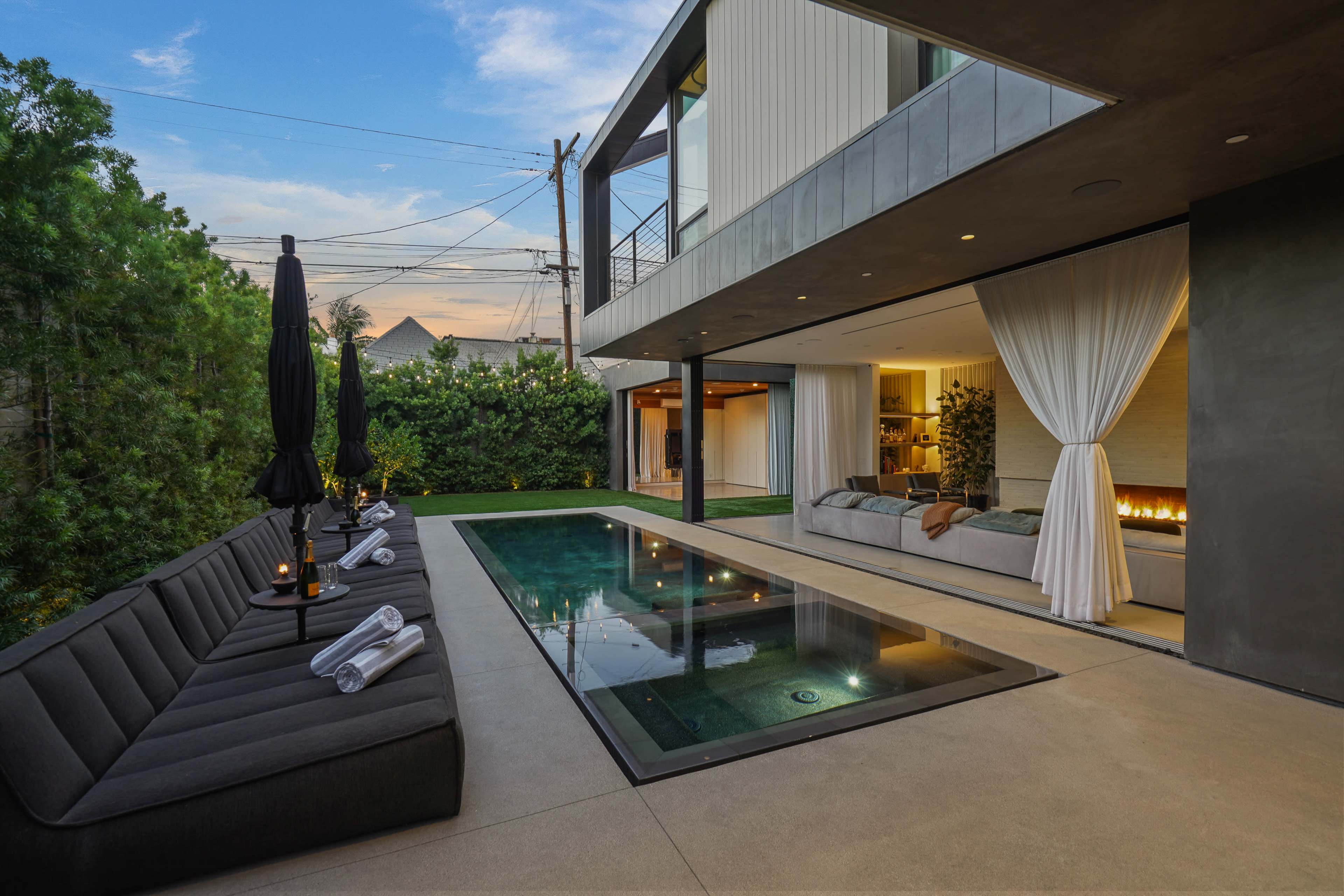 Chic Poolside Lounge & Event Space Image in Beverly Grove, Los Angeles, CA