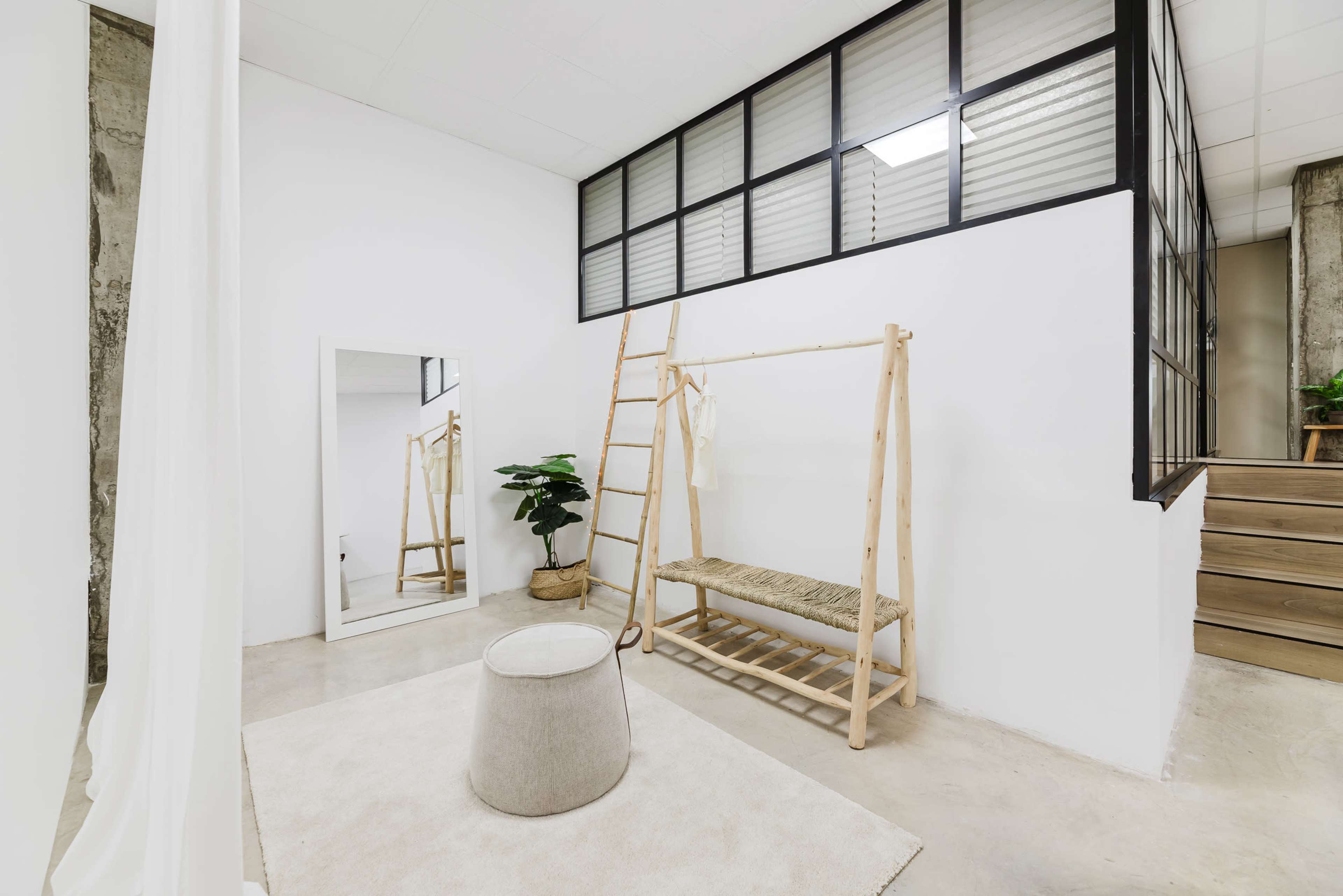 Espacio fotográfico y audiovisual en Valencia (Torrente) Image in , Torrente, V