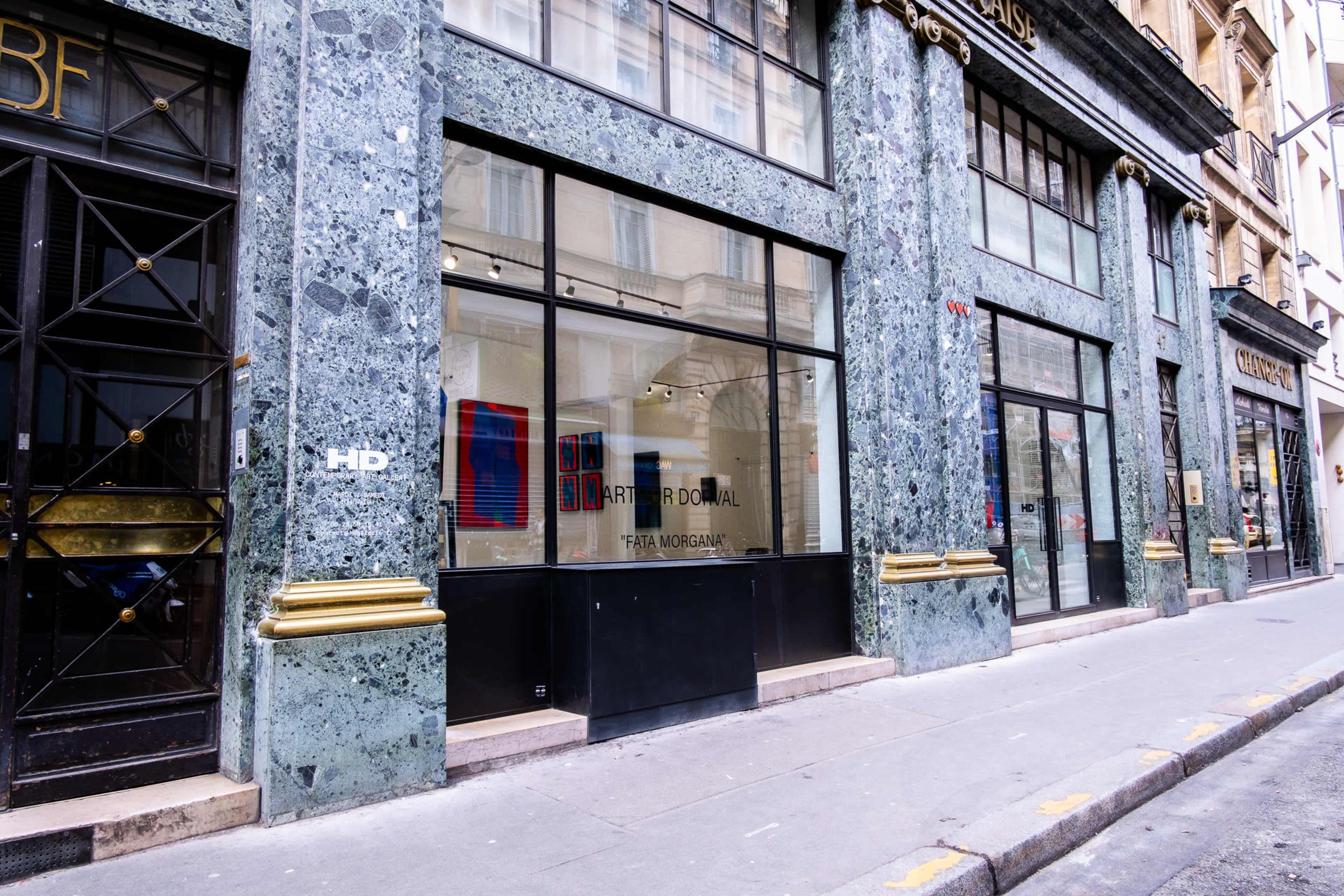 Somptueuse galerie d'art parisienne Image dans Vivienne, Paris, 