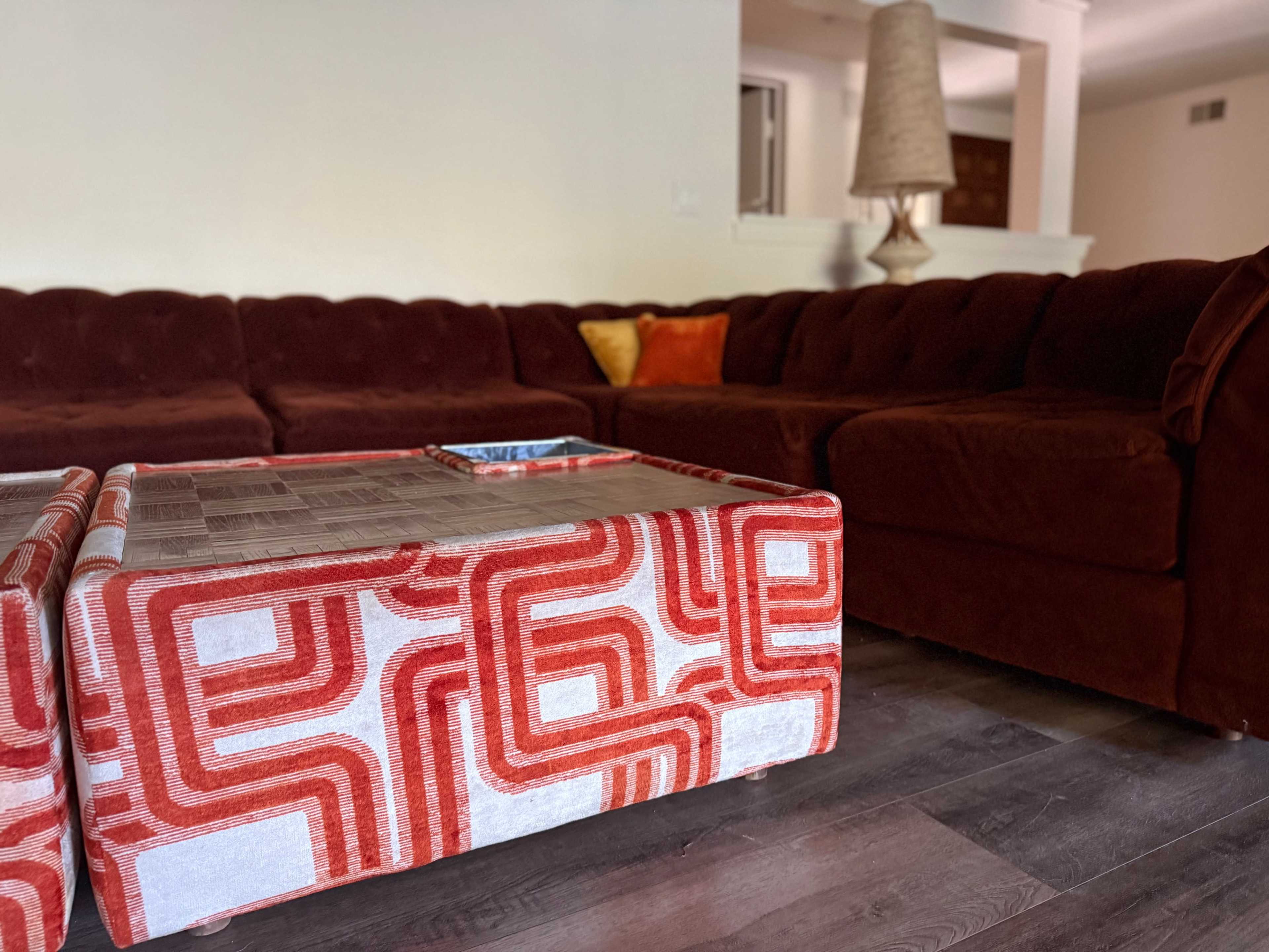 Eccentric Time Capsule Vintage Haven Waterfall and Back House! Various Sets! Image in Northridge, Los Angeles, CA