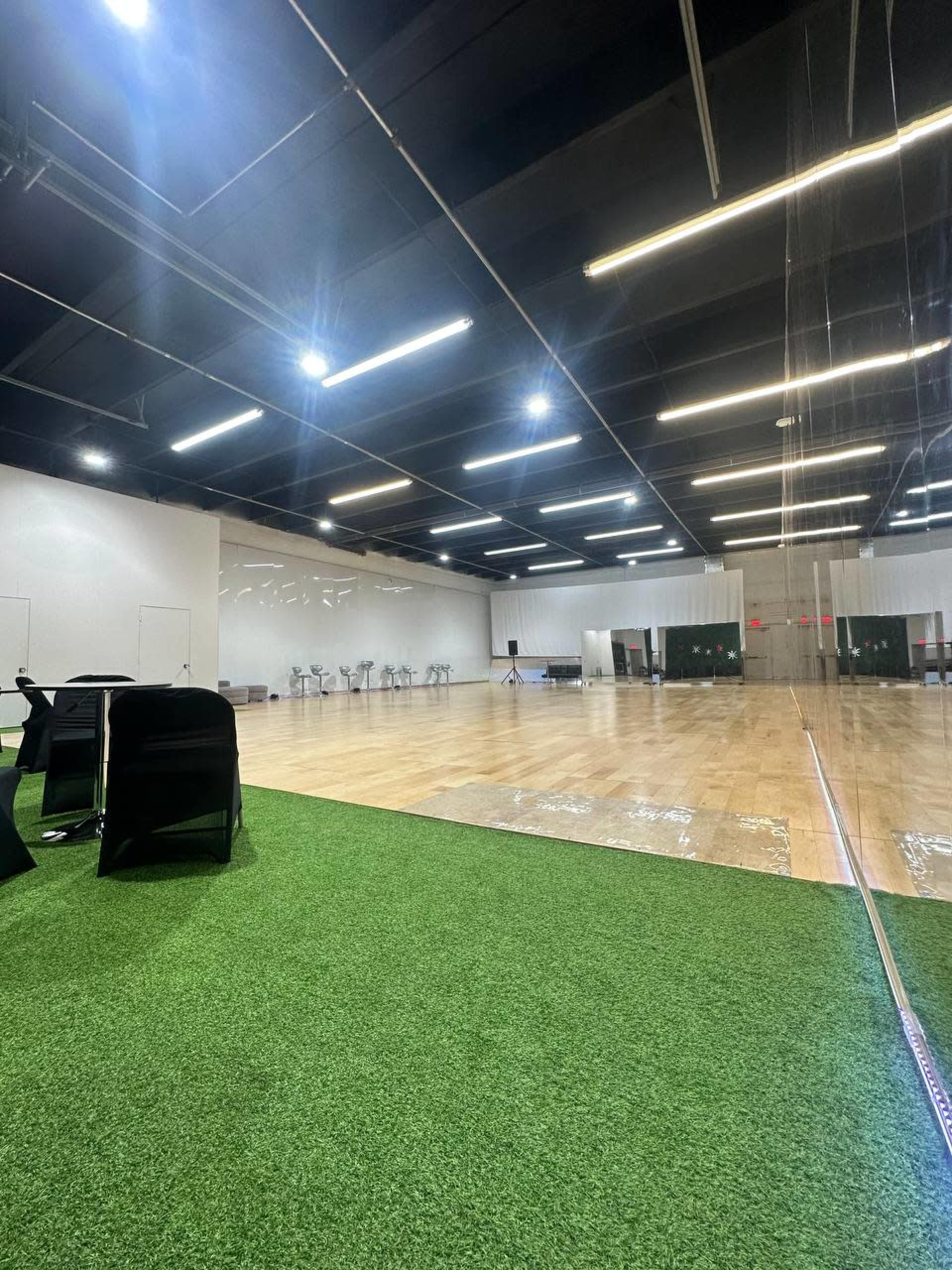 Stunning Dance & Event premises in Prime Location Image in North Miami Beach, North Miami Beach, FL