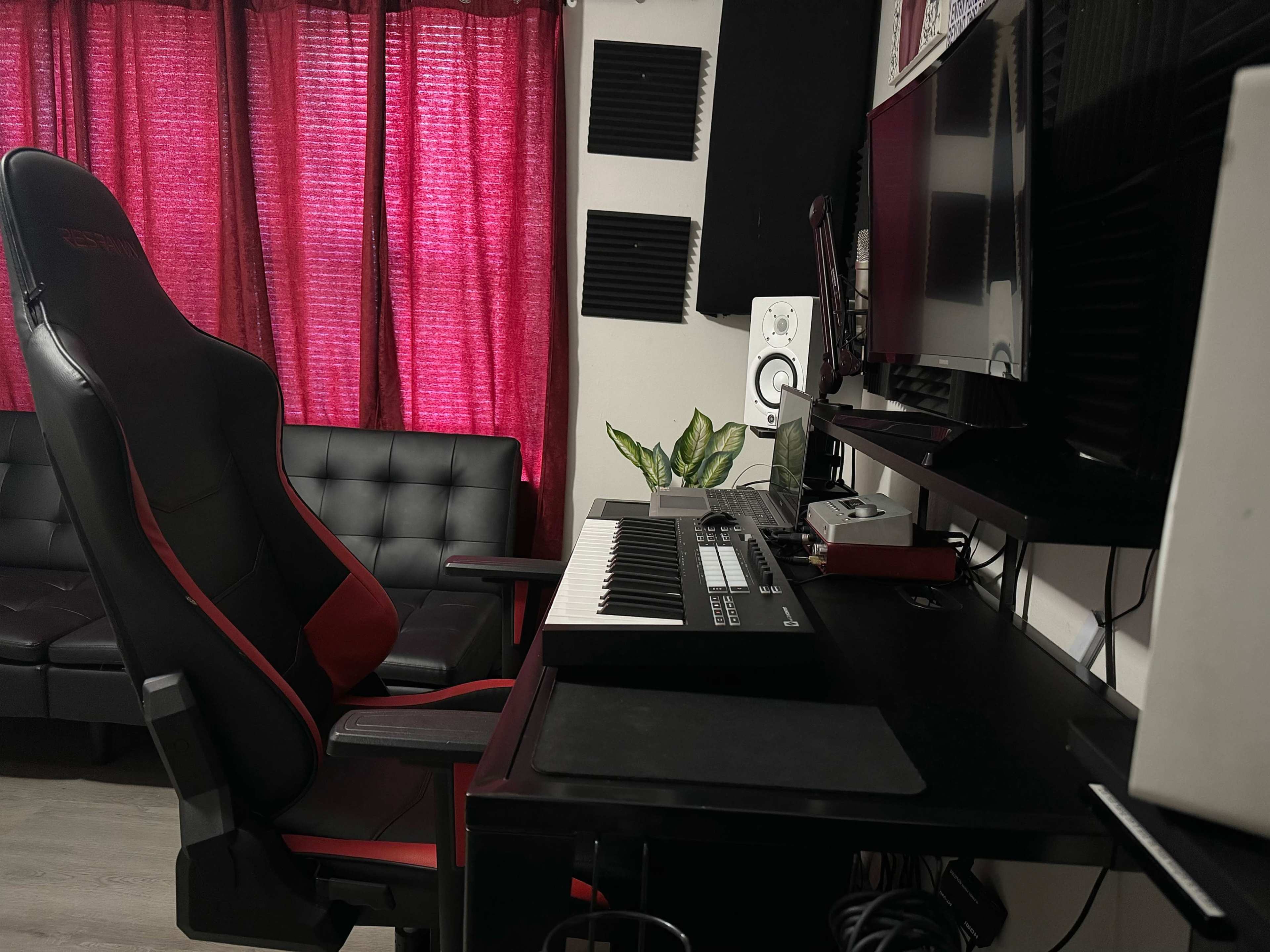 Orlando Recording Studio — VybeHouse Studio Image in Sherwood Forest, Orlando, FL