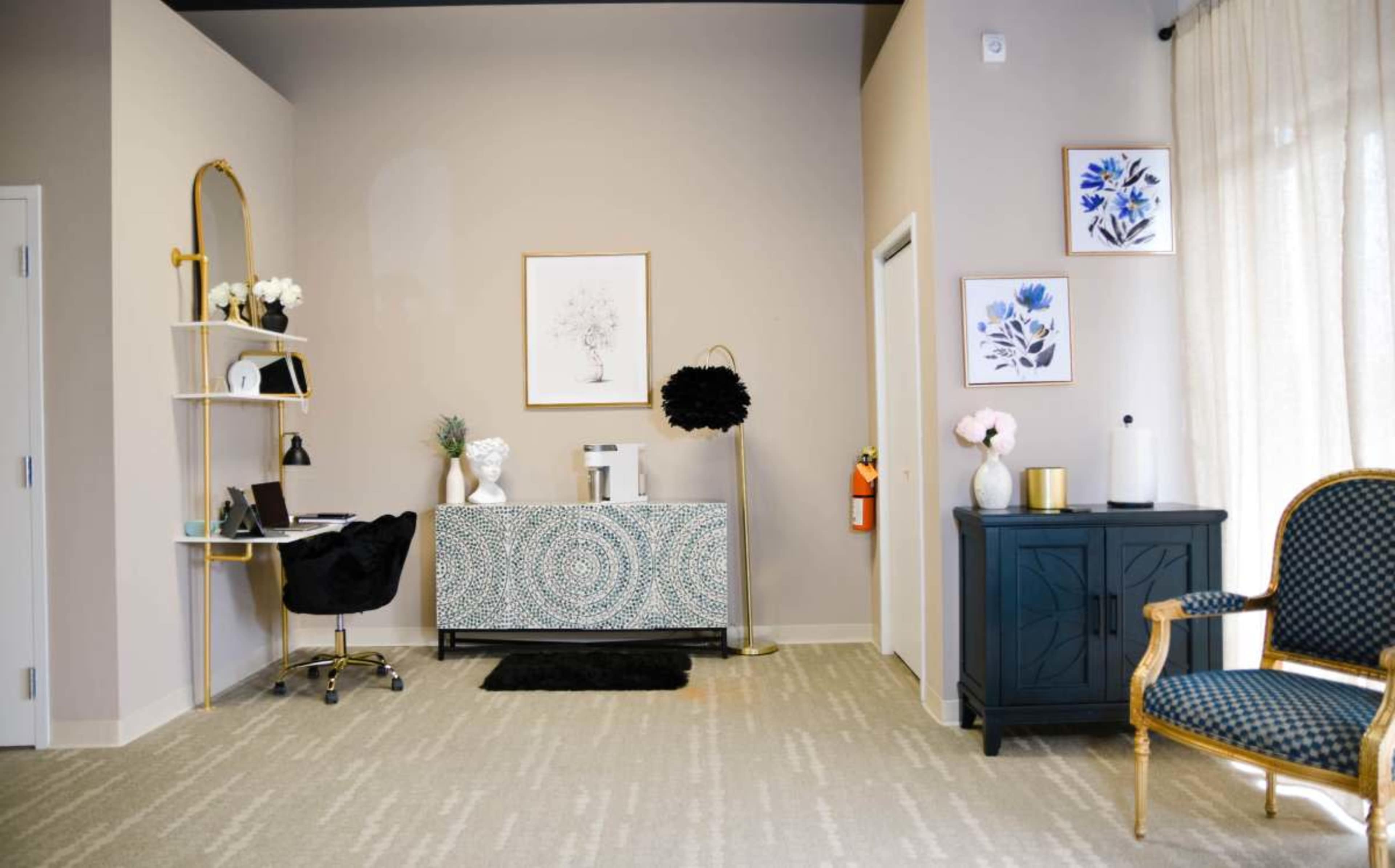 Industrial, Space with Natural Lighting Image in High Point, High Point, NC