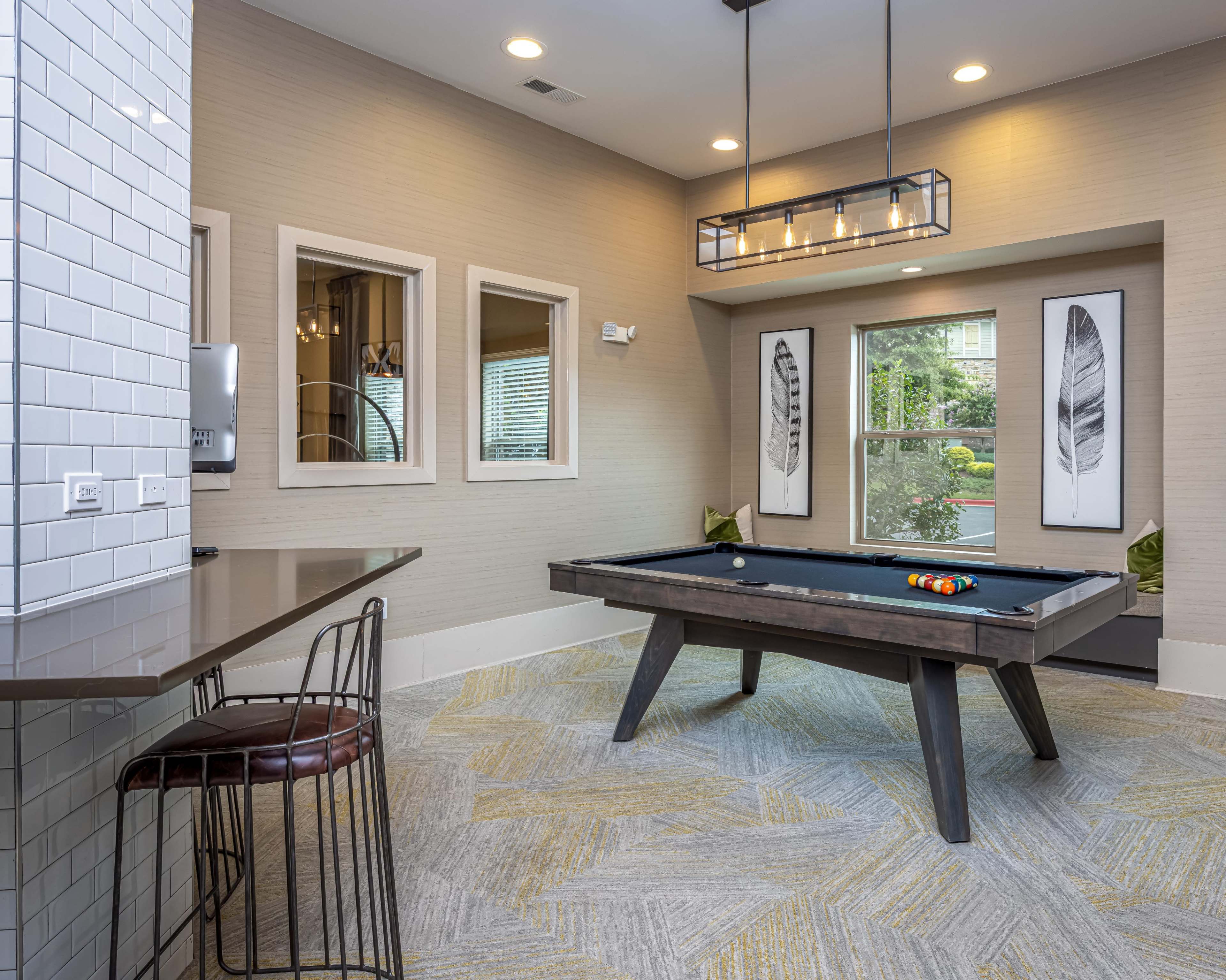 Gorgeous Lounge Space in Morrisville near to RTP and RDU Image in Morrisville, Morrisville, NC