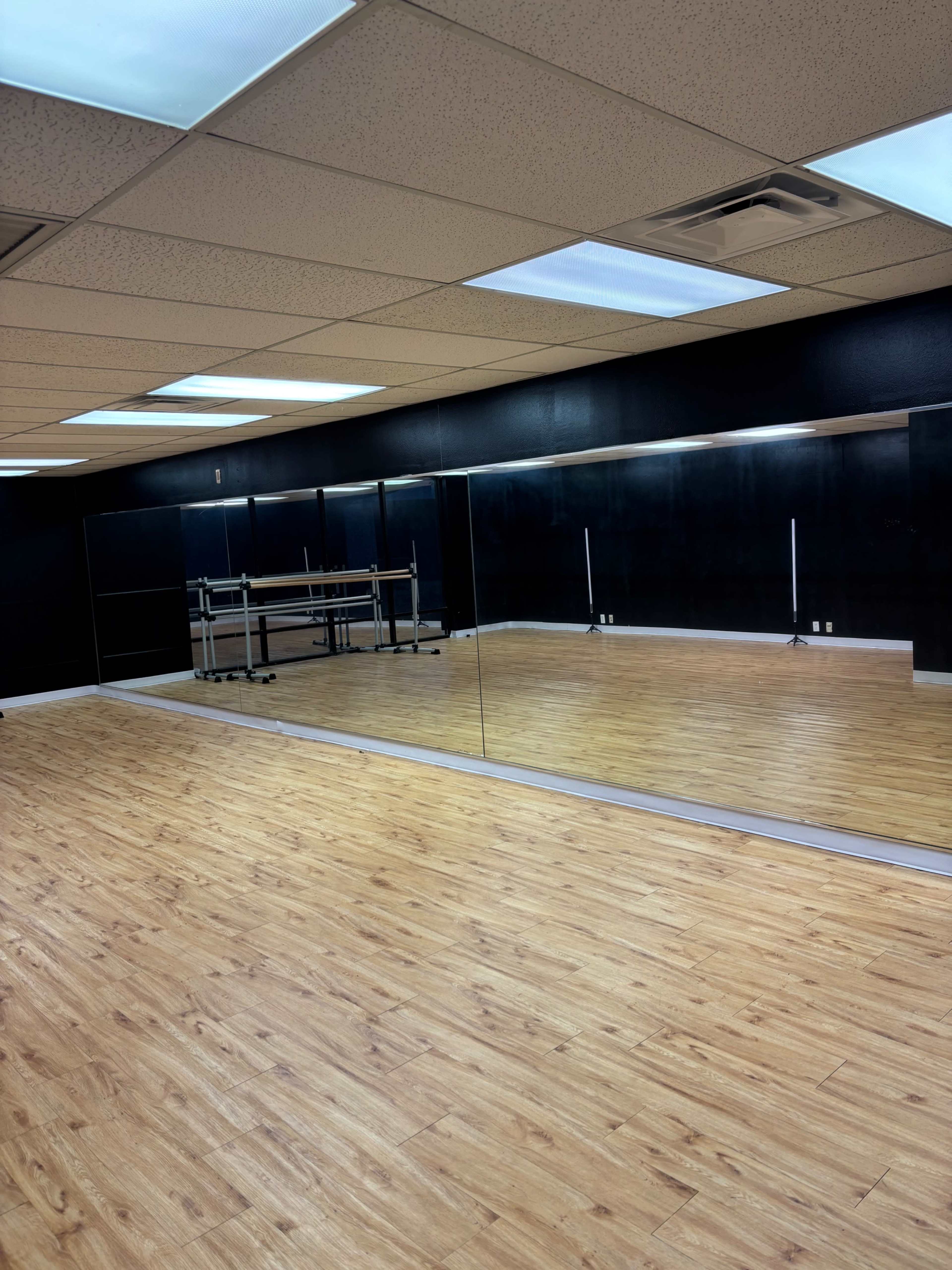 “Dance studio and Event space” Image in Fairbanks / Northwest Crossing, Houston, TX