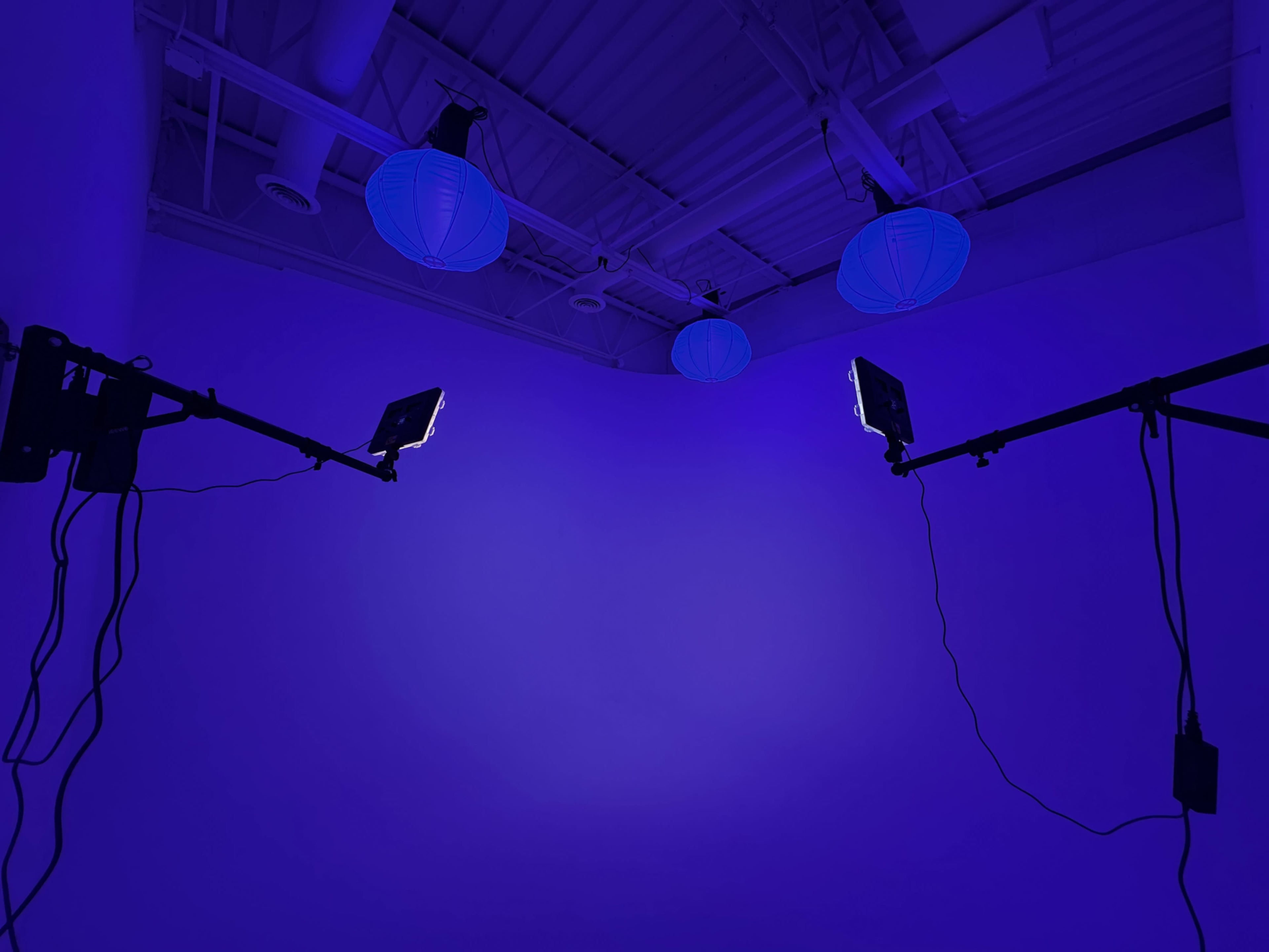 The Infinity Room at UCreate Content Studio Image in Gallatin Township, Kansas City, MO