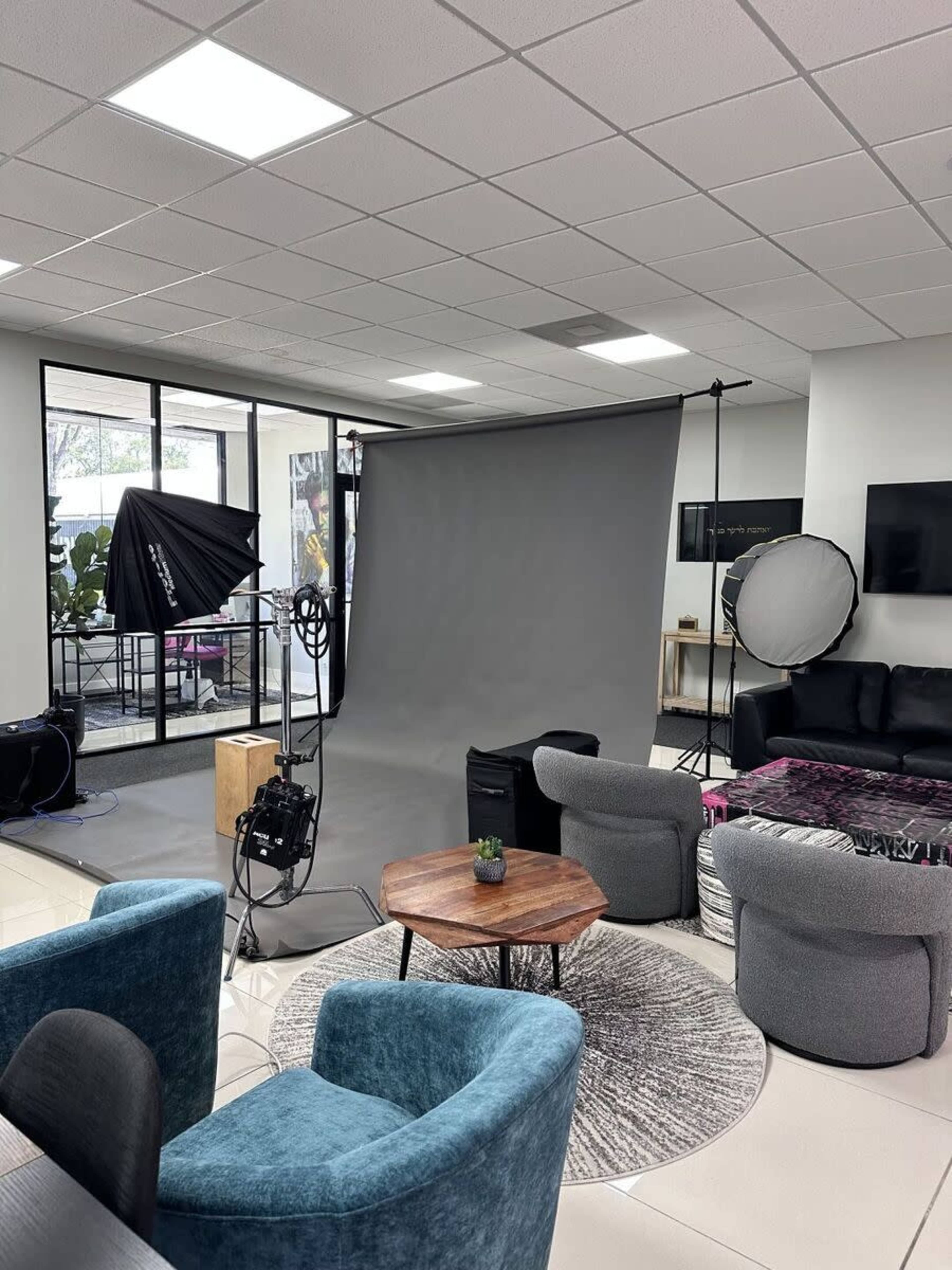 Hollywood Design Complex - flexible venue spaces Image in Dania Beach, Fort Lauderdale, FL
