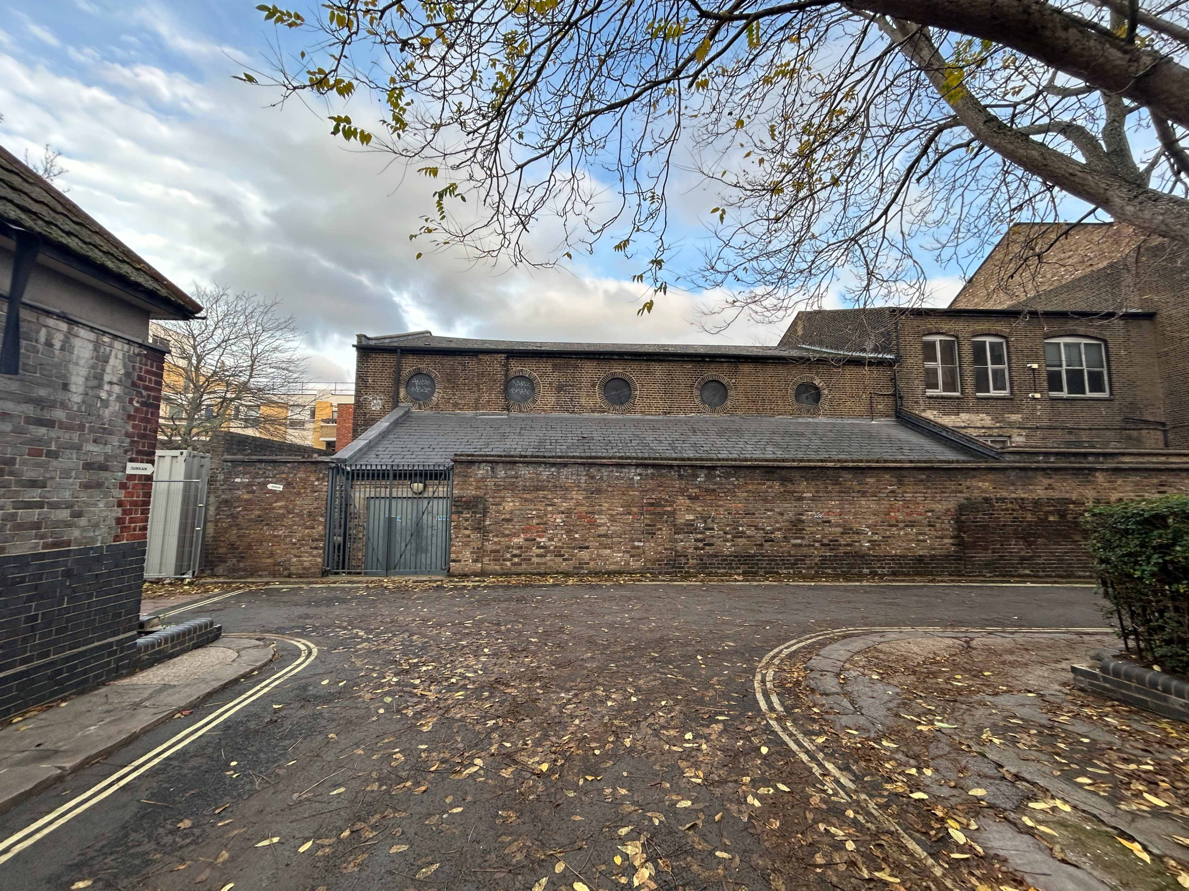 Large multi use room that was once a Sunday School in Chalk Farm, London. The room is located to the rear of an existing Art Gallery Image in London, London, ENG