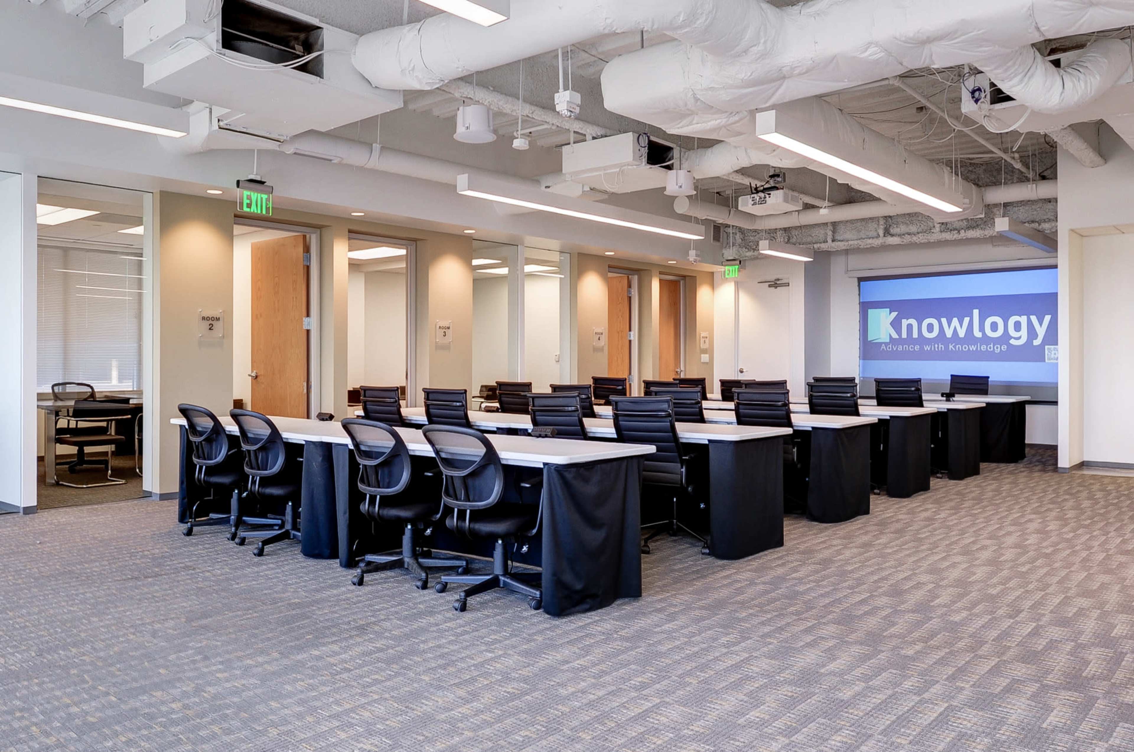 Arlington, VA Computer Equipped Training Room Image in Ashton Heights, Arlington, VA