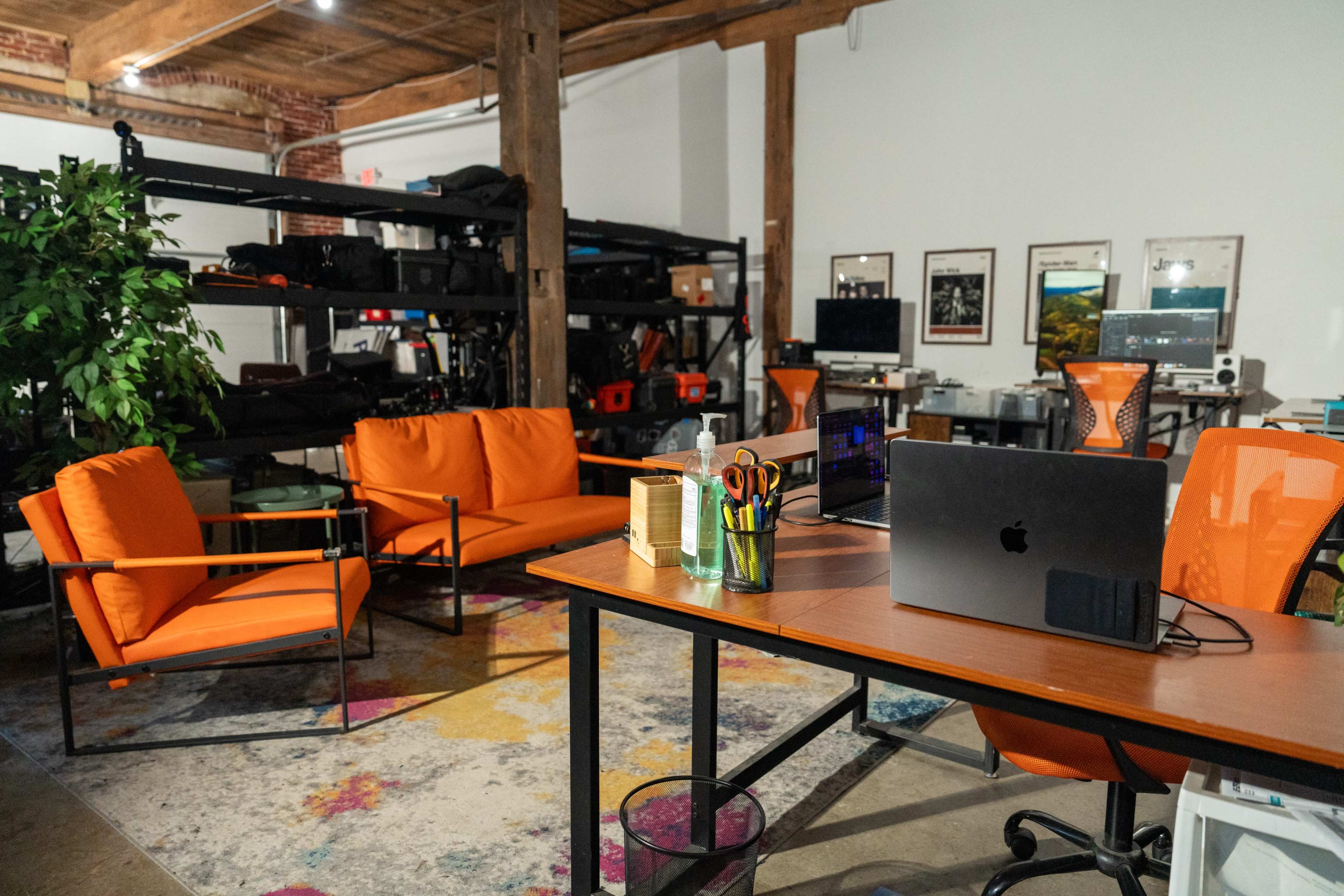 Studio 105: Your Ideal Setting for Productive Meetings and Workshops. (AC/Heat) Image in Upper North Philadelphia, Philadelphia, PA