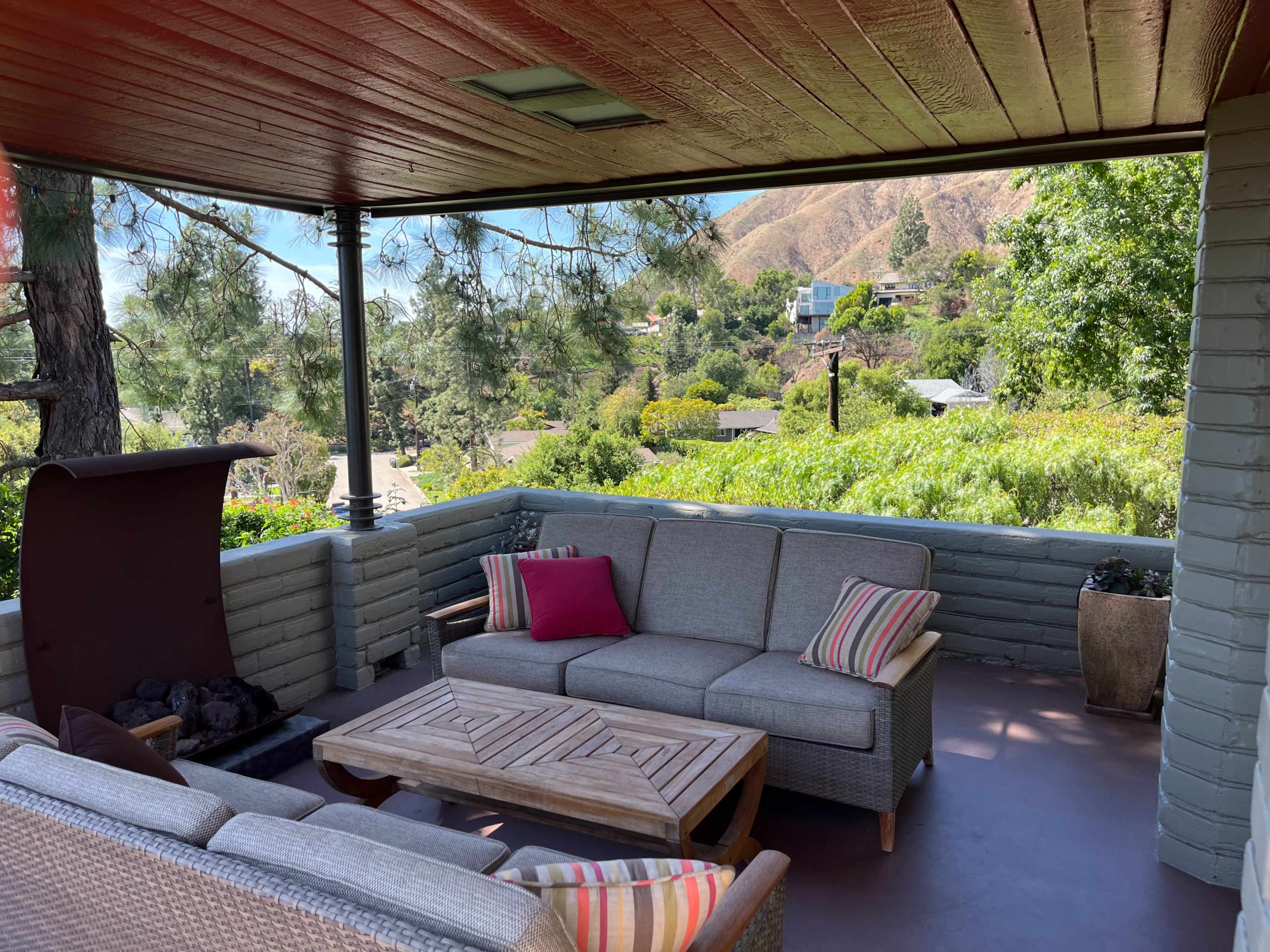 Handsome hilltop residence Image in Sierra Madre, Sierra Madre, CA