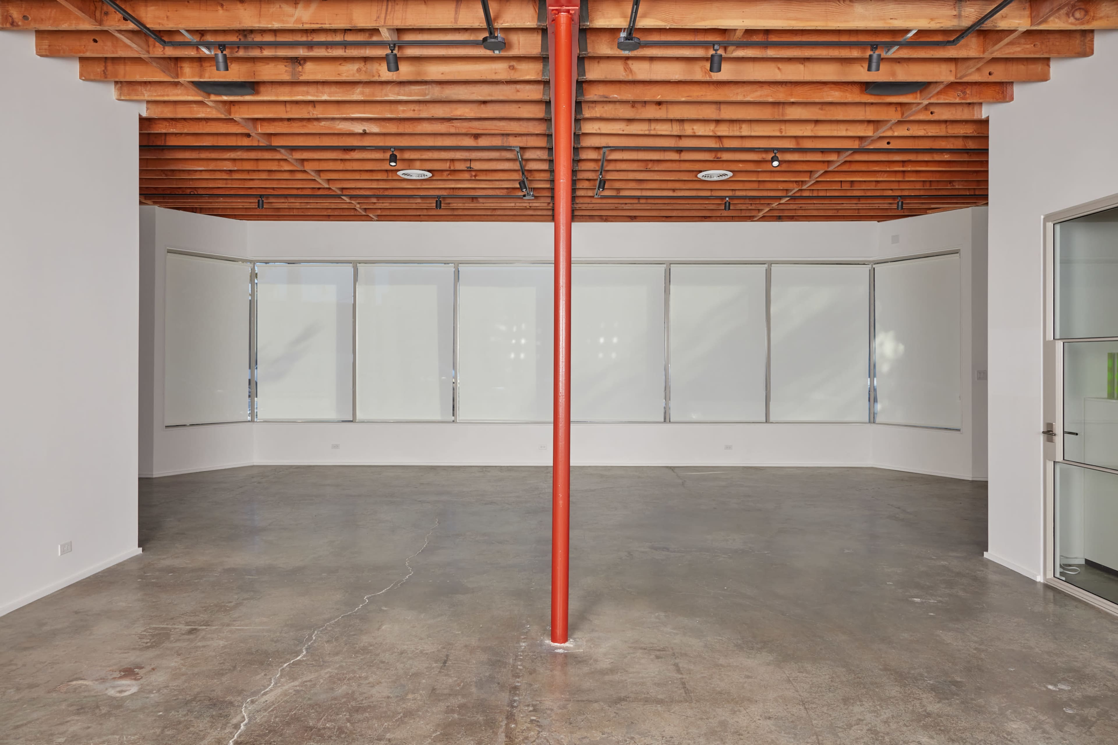 Light-filled Industrial Westside Gallery Space I Conveniently located off the 10 and 405 fwy and walkable from Expo Line/Bundy Image in Sawtelle, Los Angeles, CA