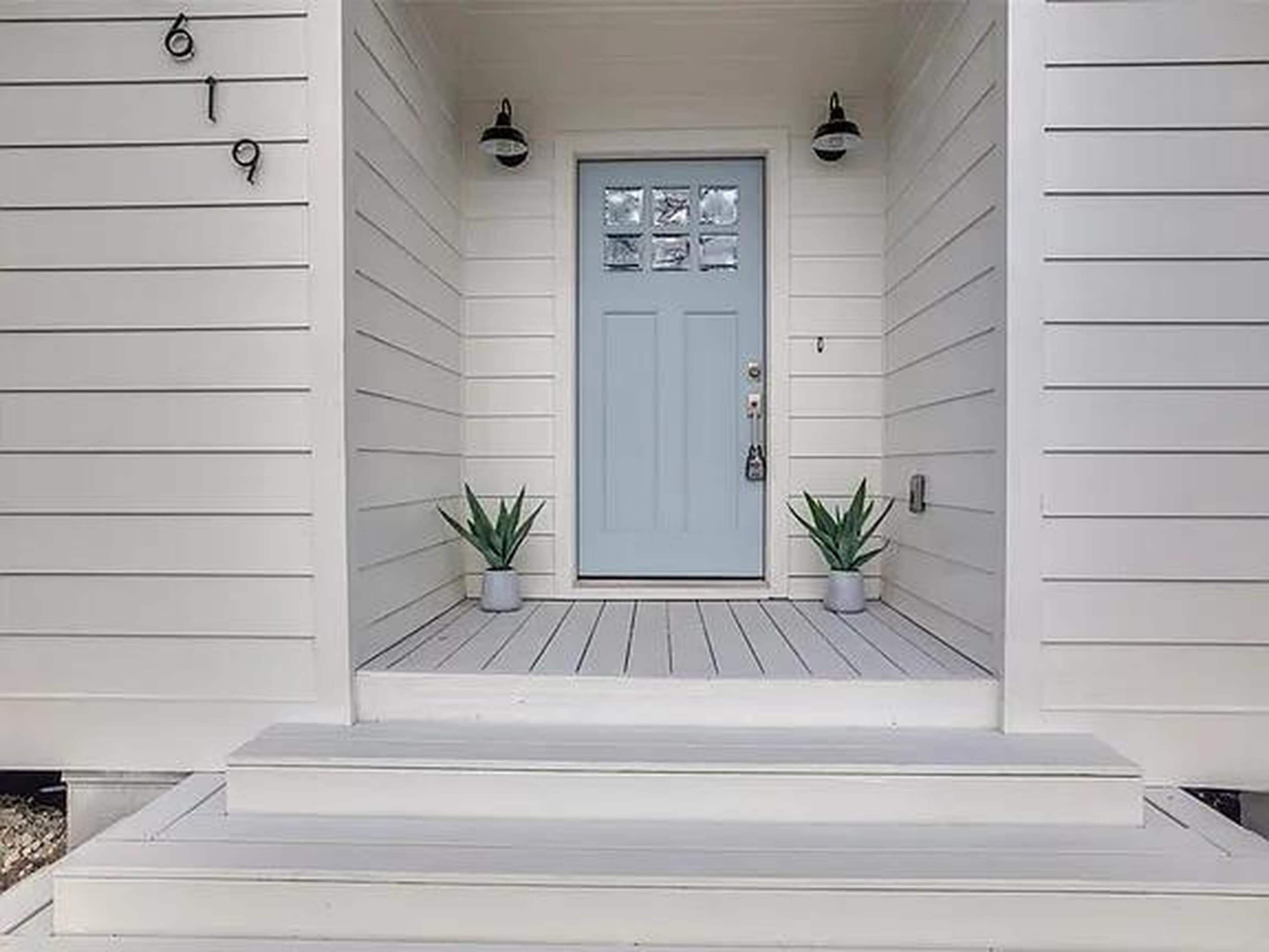 Bright Beautiful Home in the East End Image in Greater East End, Houston, TX