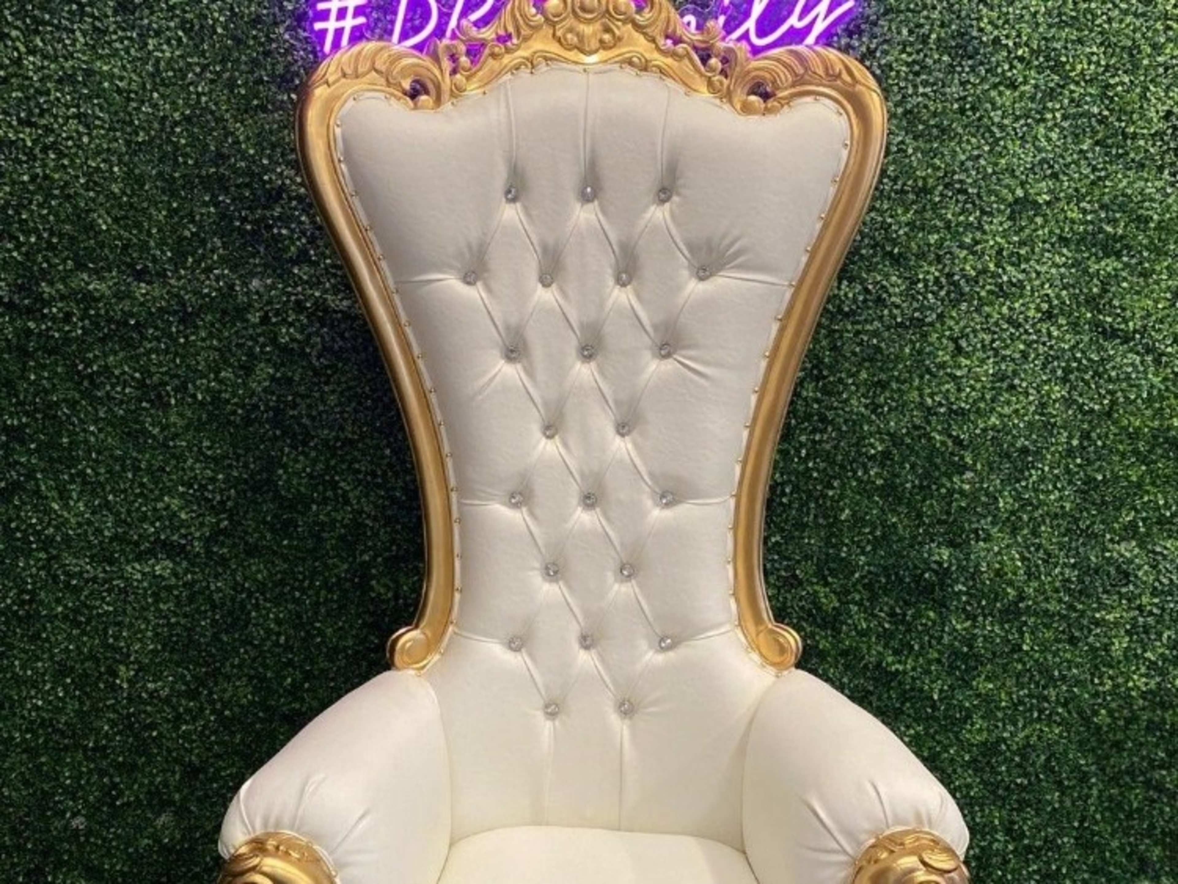 Throne Chair