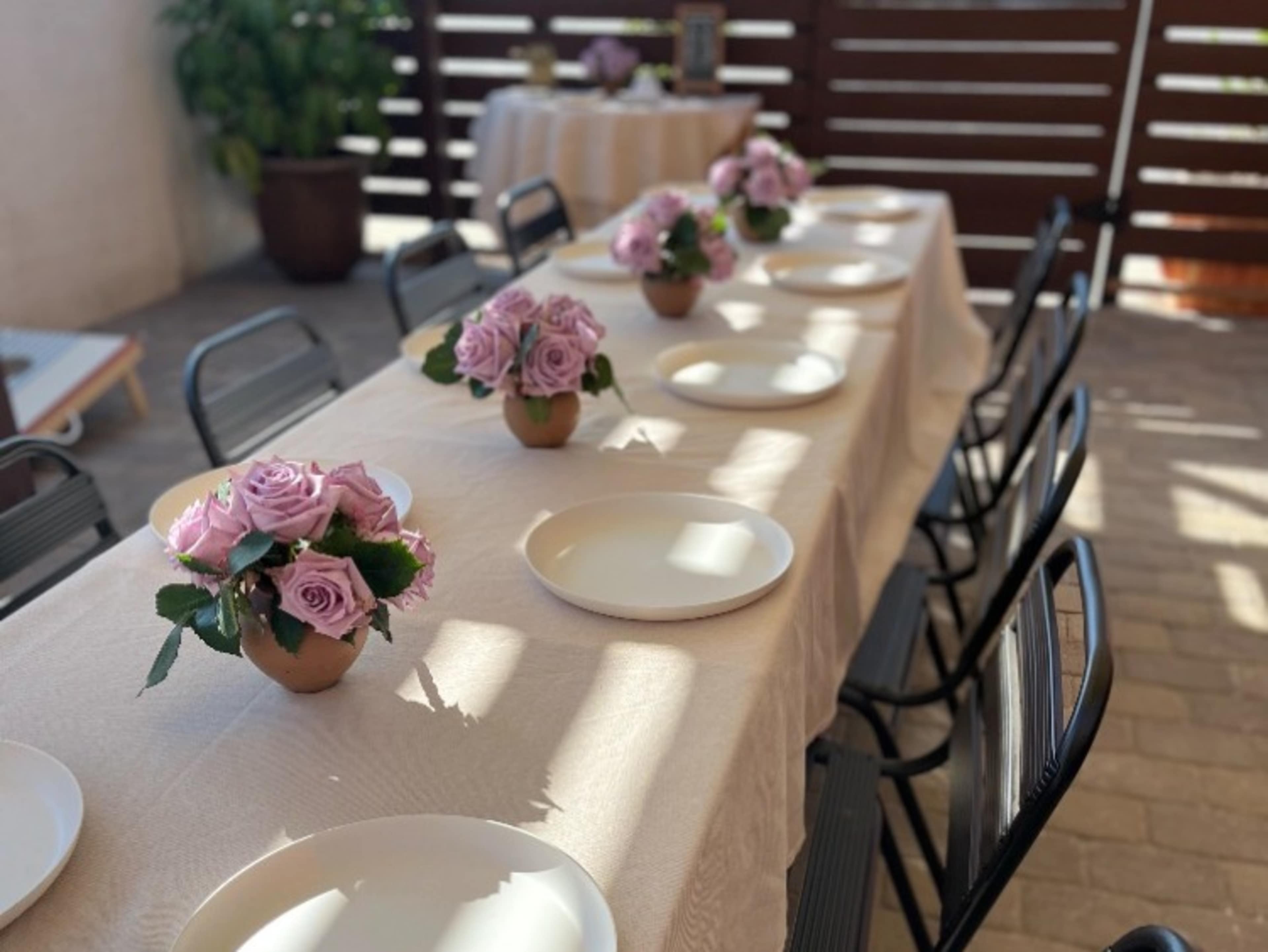 Bud Vase Floral Arrangements