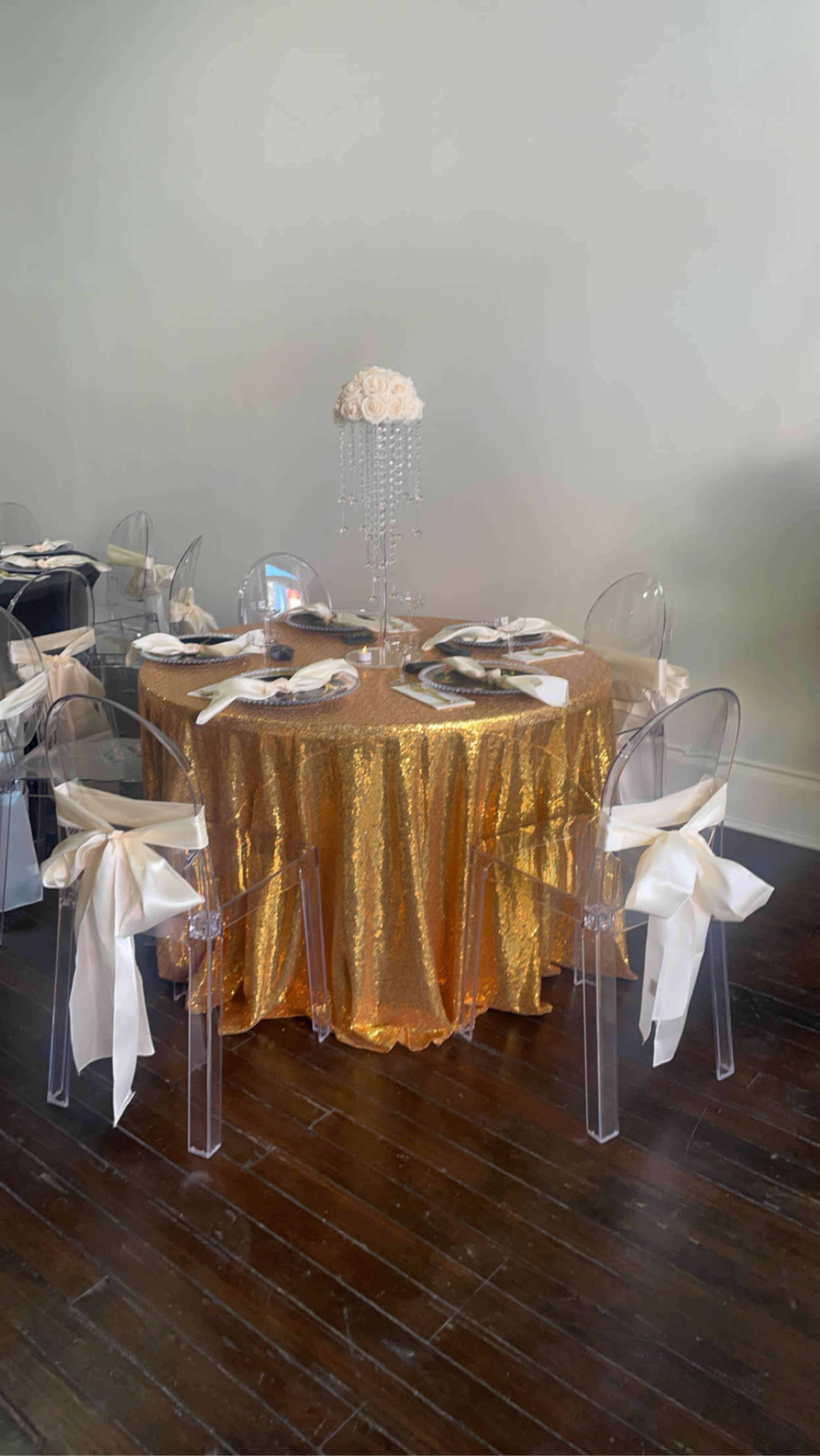 Elegant Event Space Image in Westside, Covington, KY