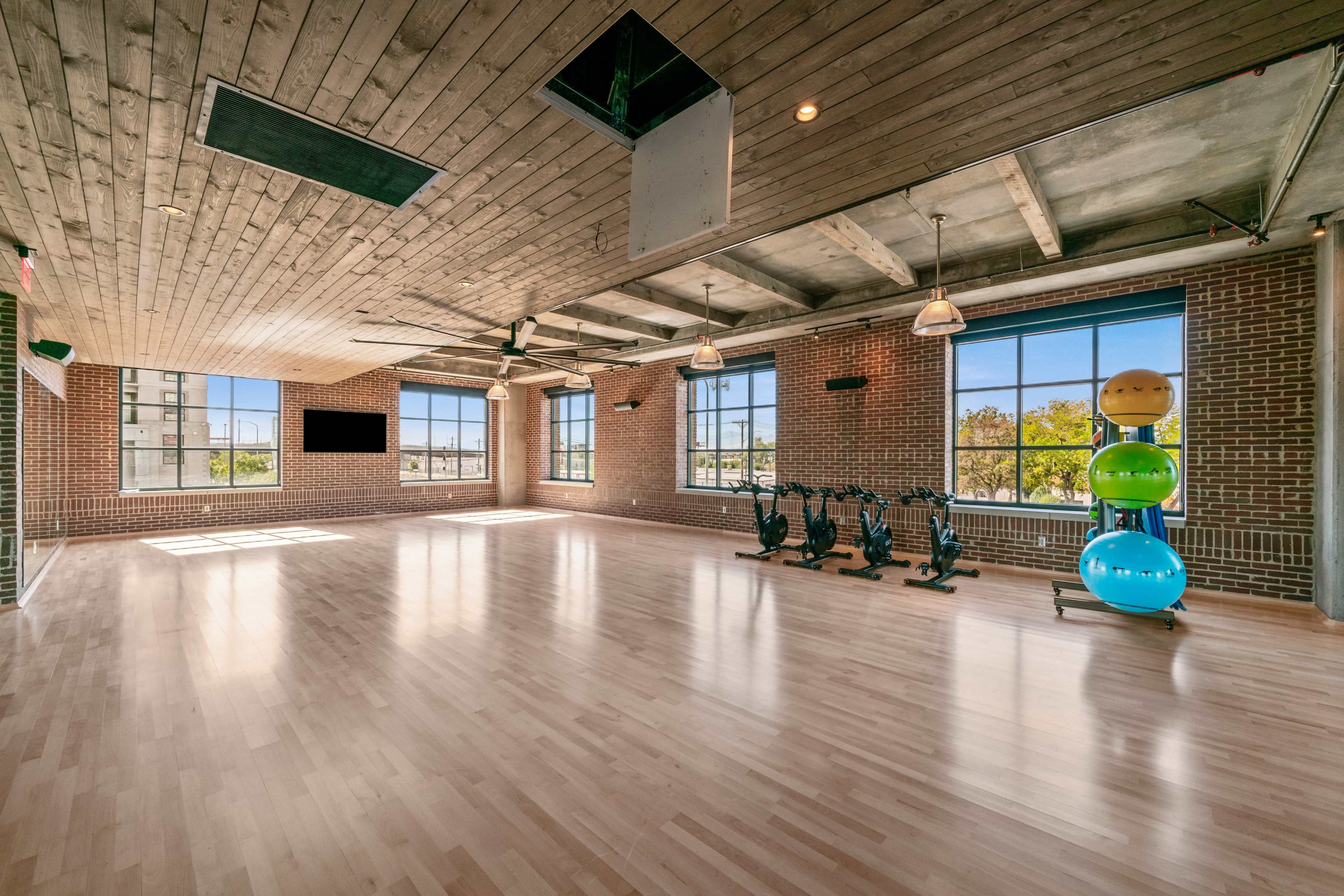 The Crossing Studio – A modern Pilates space dedicated to strength, balance, and mindful movement. Image in Capitol Hill, Salt Lake City, UT
