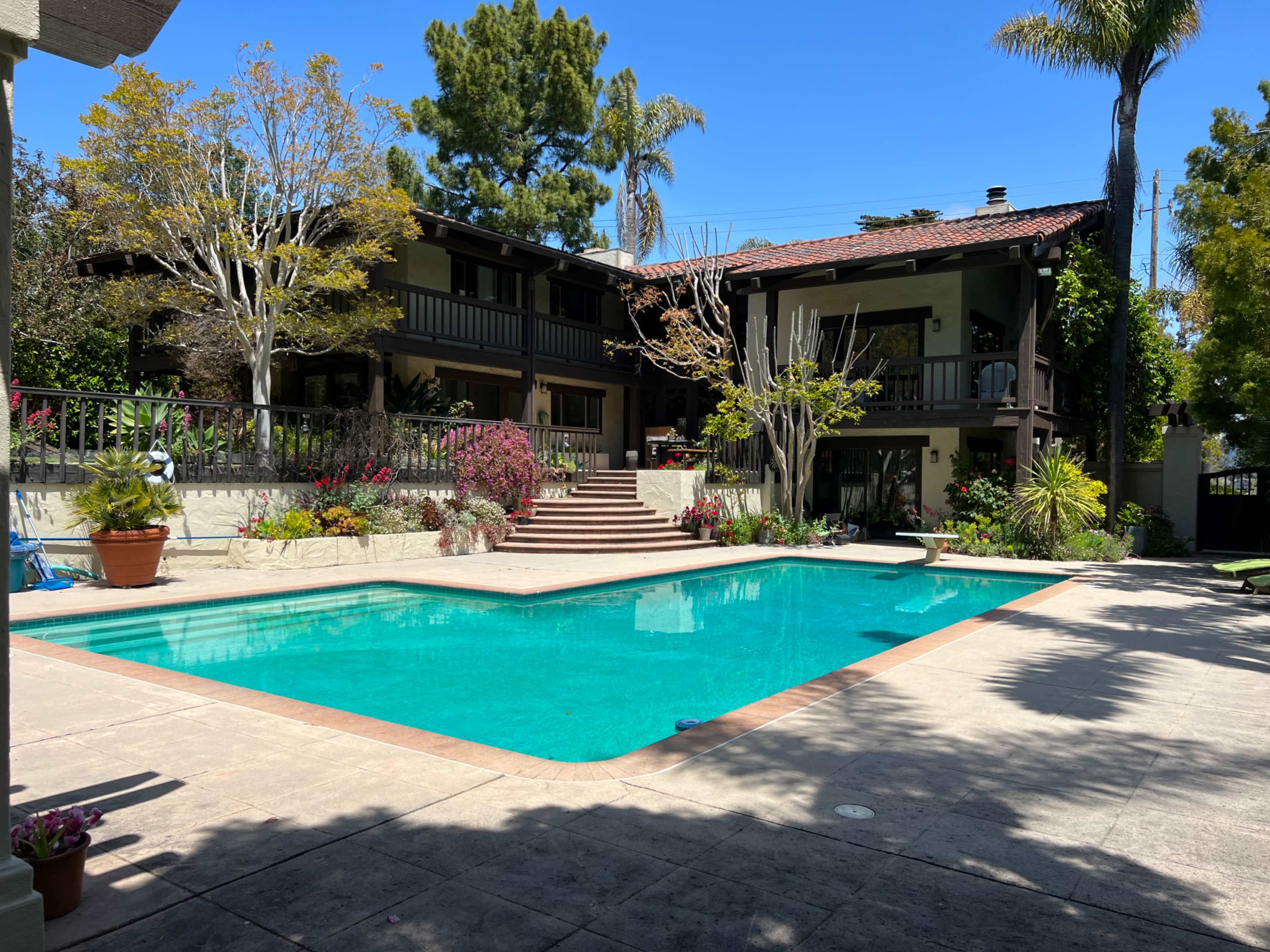 Resort-style pool, in-ground hot tub and beautiful garden Image in Santa Cruz, Santa Cruz, CA