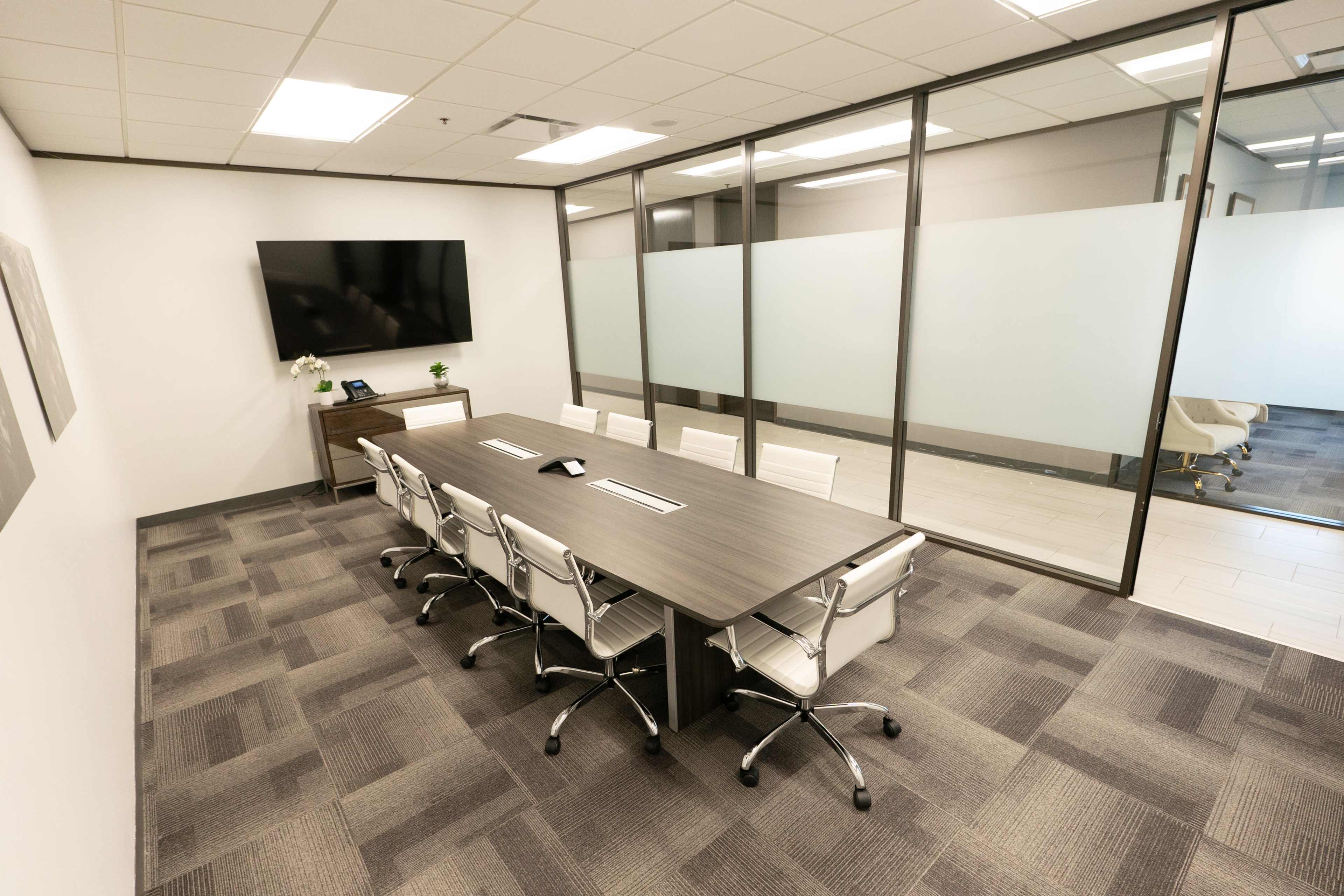 Lyric Works Boardroom - Downtown Houston Image in Downtown Houston, Houston, TX