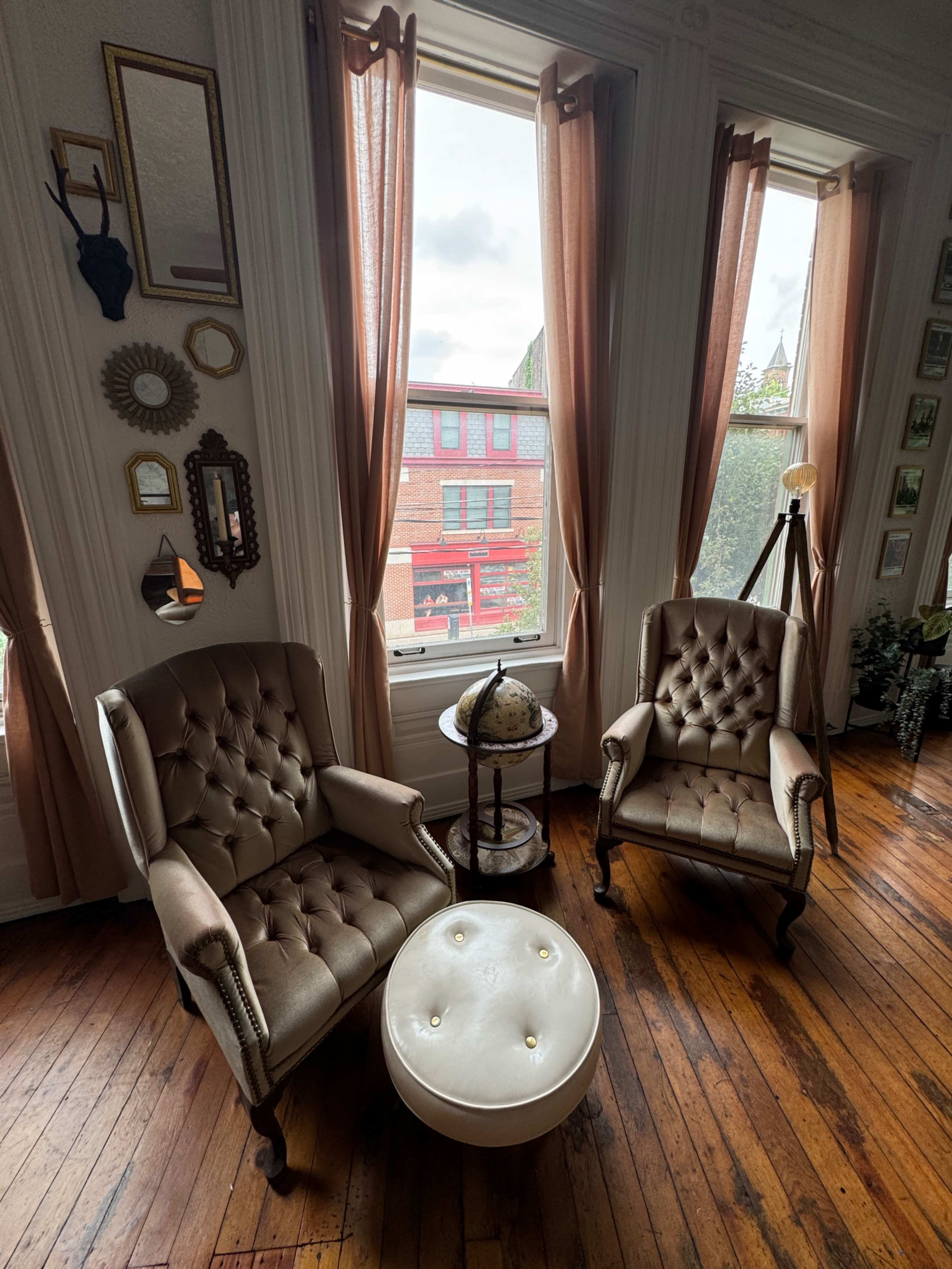 Cozy meeting space Image in Lower Lawrenceville, Pittsburgh, PA
