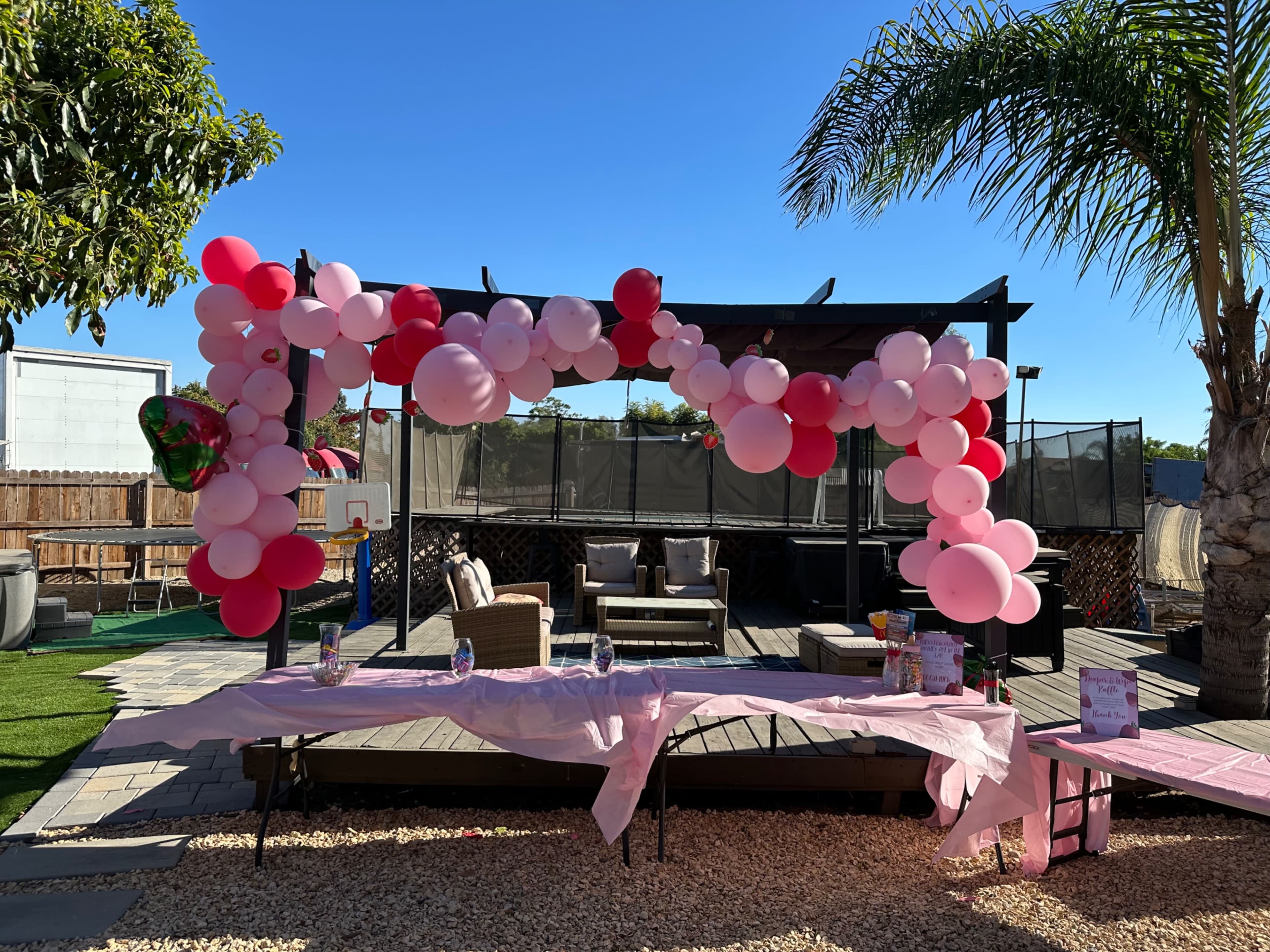Inland Empire backyard enchanted oasis Image in Bloomington, Bloomington, CA