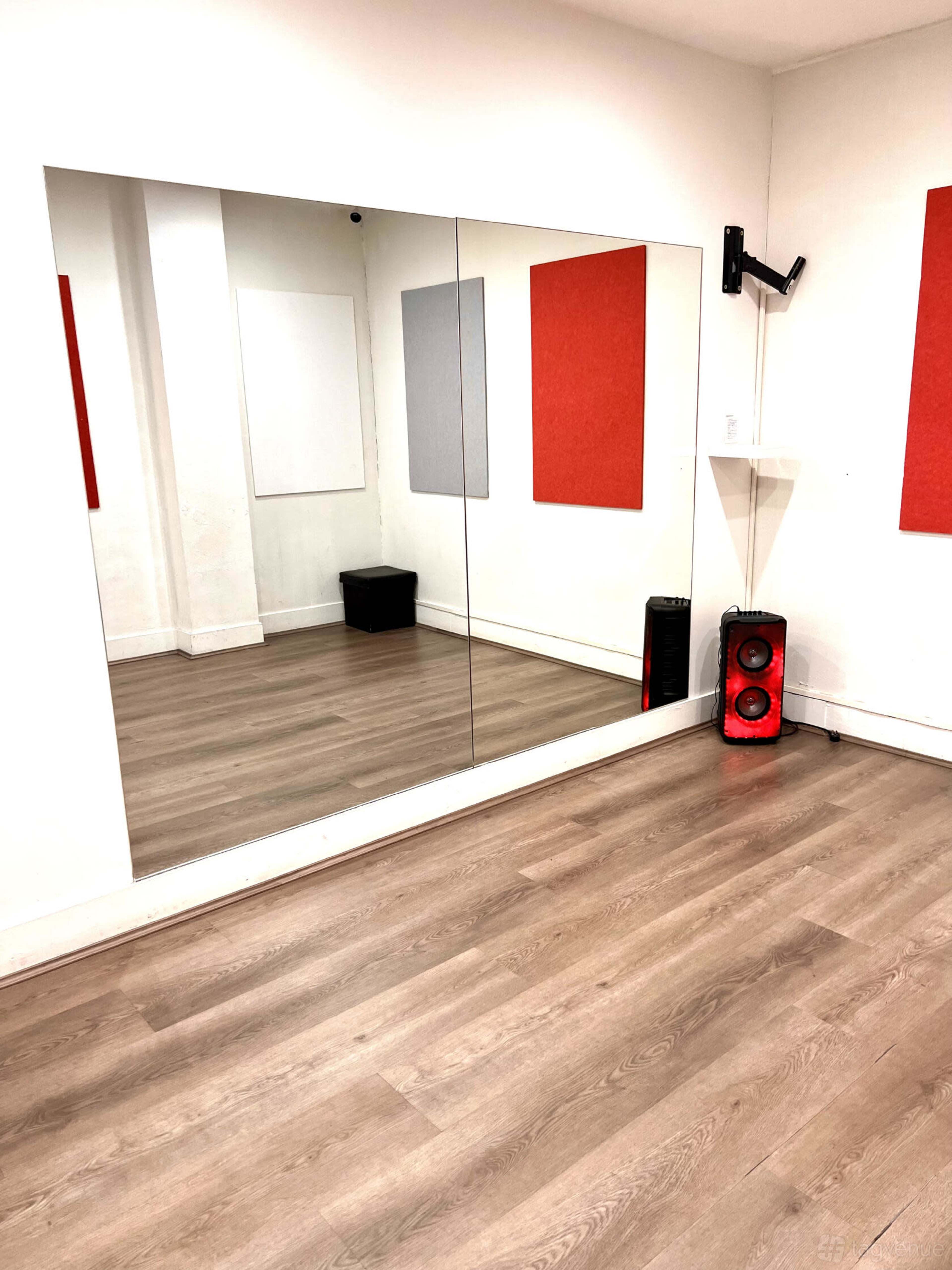 Studio 4 | Annandale - Perfect for Private Lessons/Wedding Dances/Acting Rehearsals/Singing Practice and Similar Activities Image in Annandale, Annandale, NSW