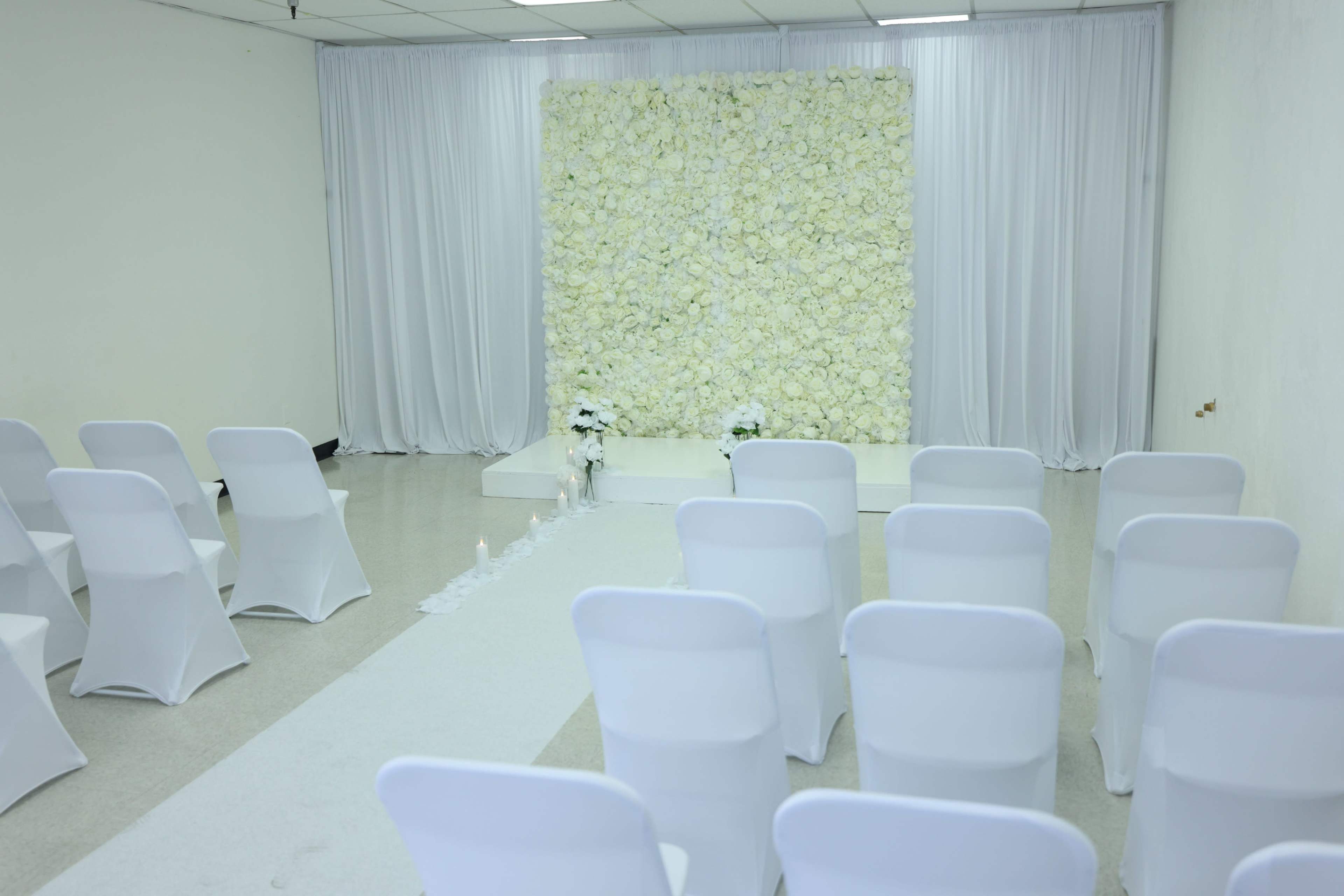 Chic All-White Studio in Moreno Valley’s Hotspot Image in Moreno Valley, Moreno Valley, CA
