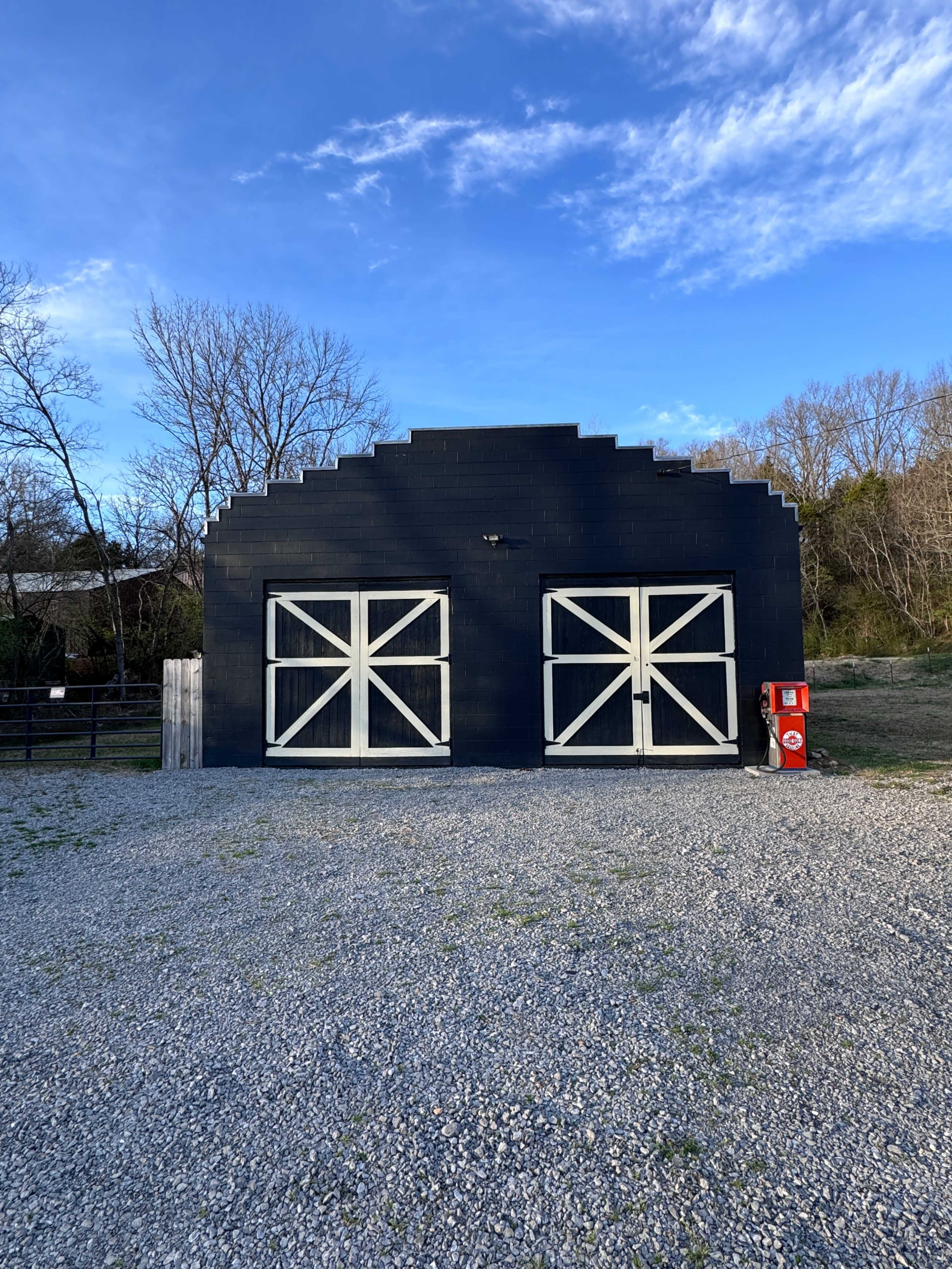 Mid-Century Compound ( Airstream, Pool, Bungalow, Content studio Image in Madison, madison, TN