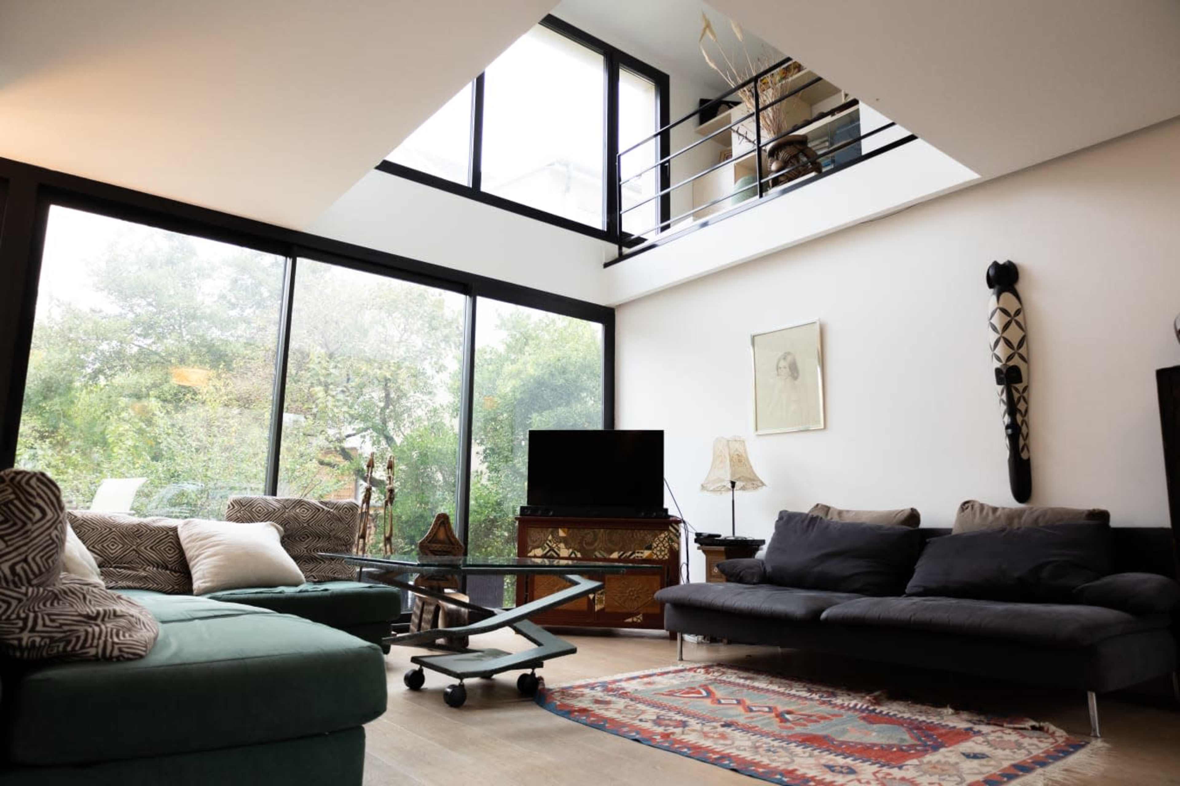 Maison de charme - Grand jardin et salon Image dans , Chatou, 