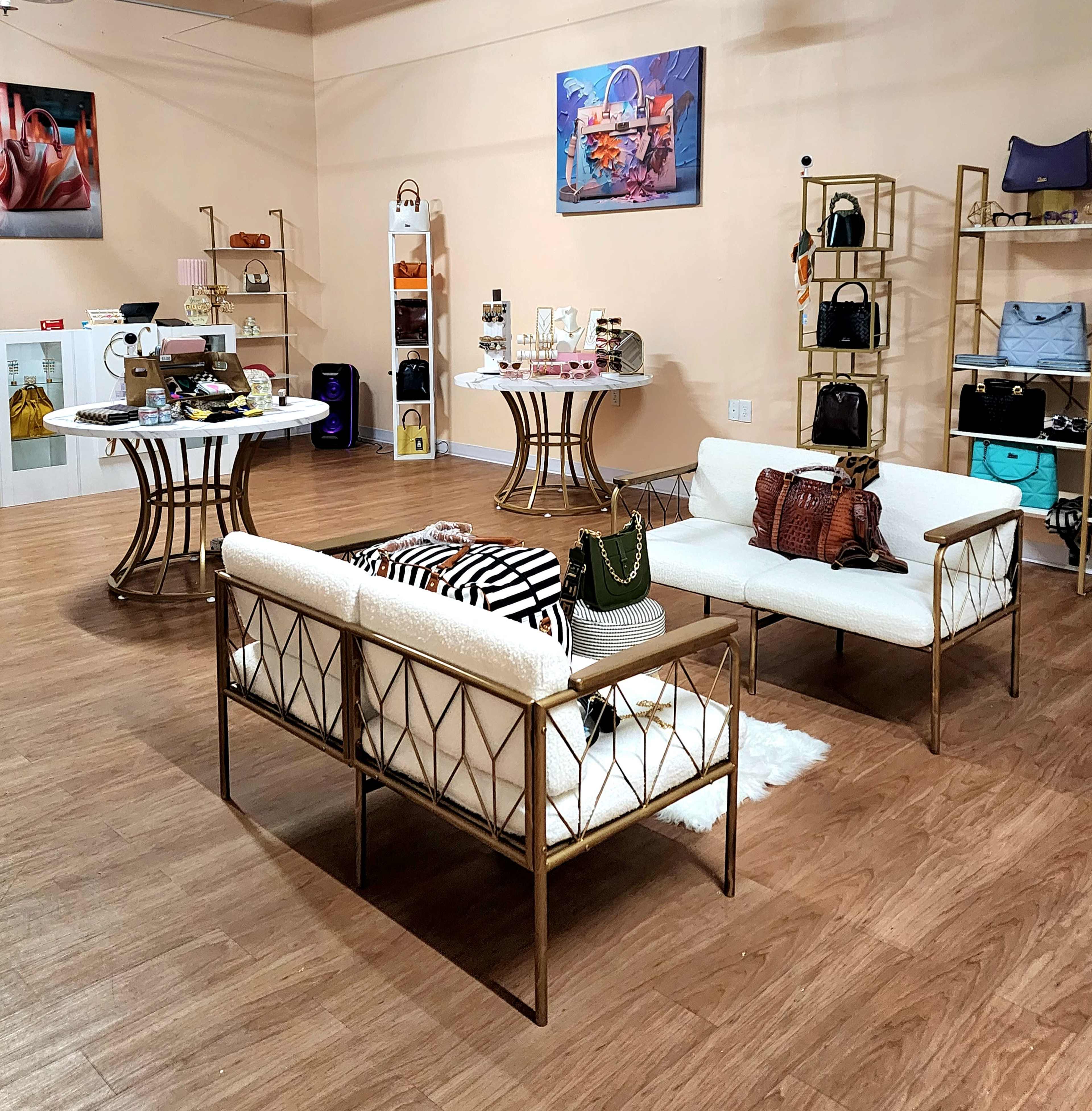 "Chic Boutique Space for Meetings & Intimate Events - Stylish, Spacious & Versatile - "Trendy Modern Loft for Events & Meetings - Ideal for Parties, Showers & Networking Image in Garland, Garland, TX