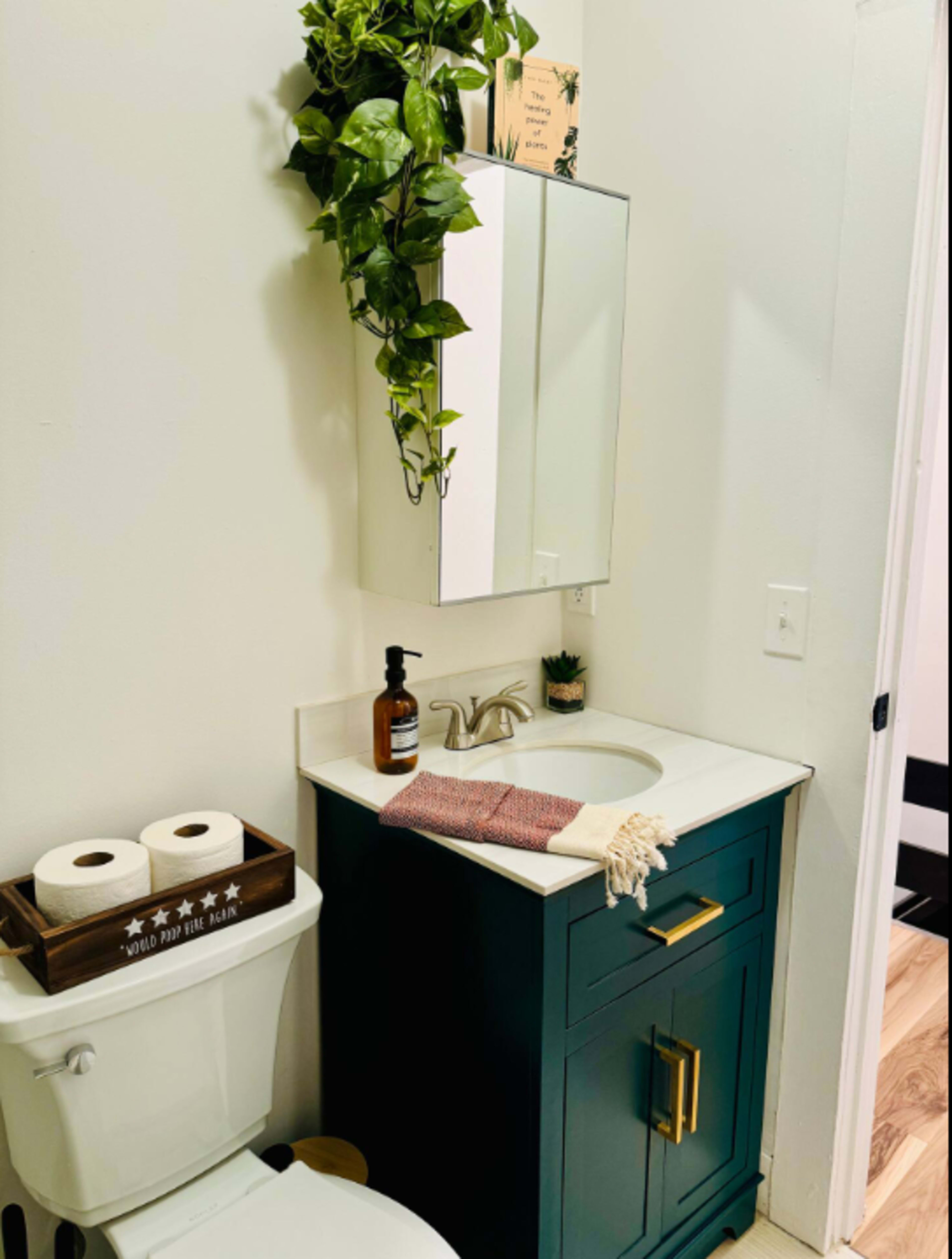 Cozy Casita🌿🐯 Short North • Convention • King Bed • Parking Free Image in Italian Village, Columbus, OH