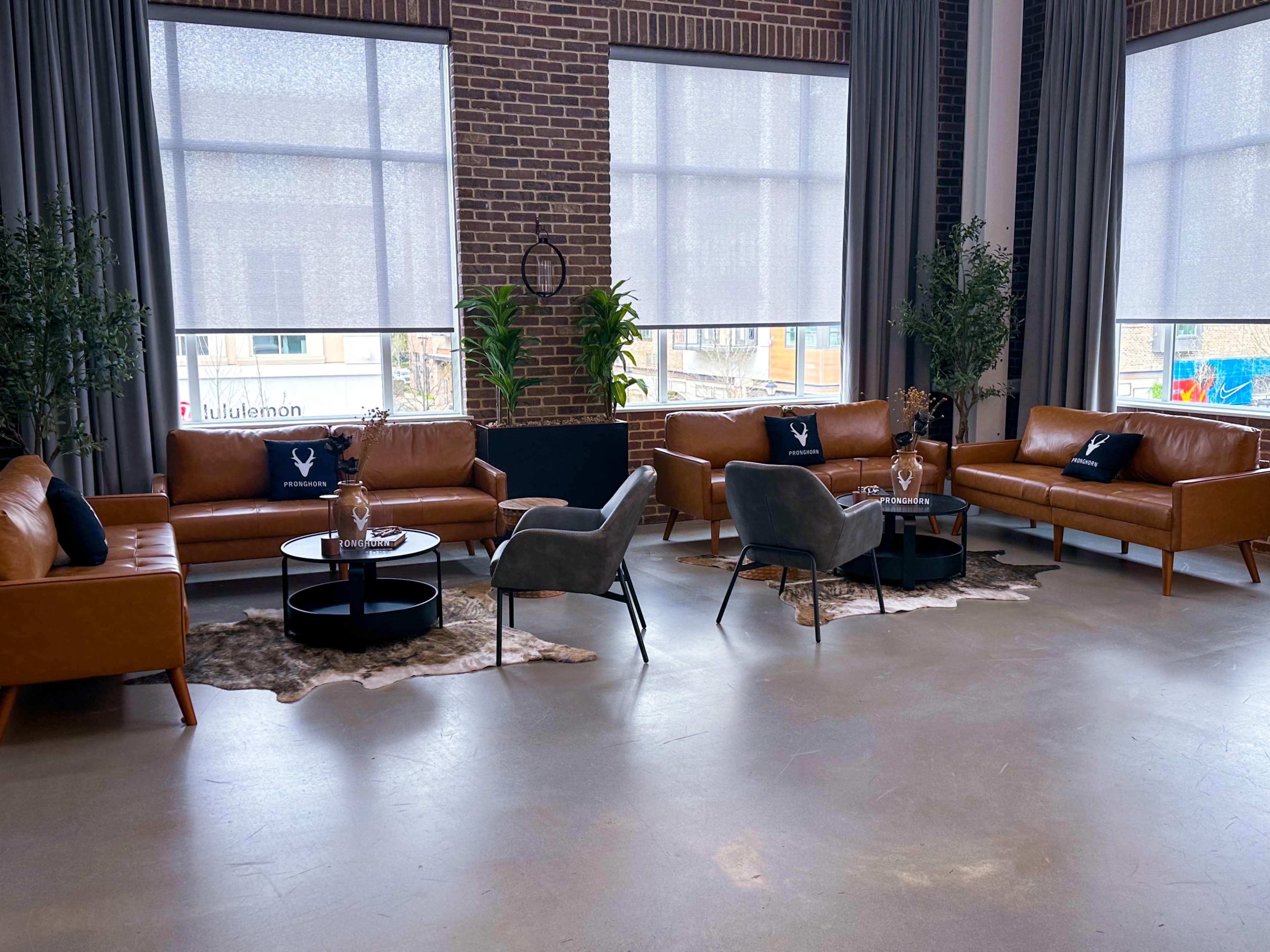 Your Premier Setting for Movie Sets and Photo Shoots Image in Alpharetta, Alpharetta, GA