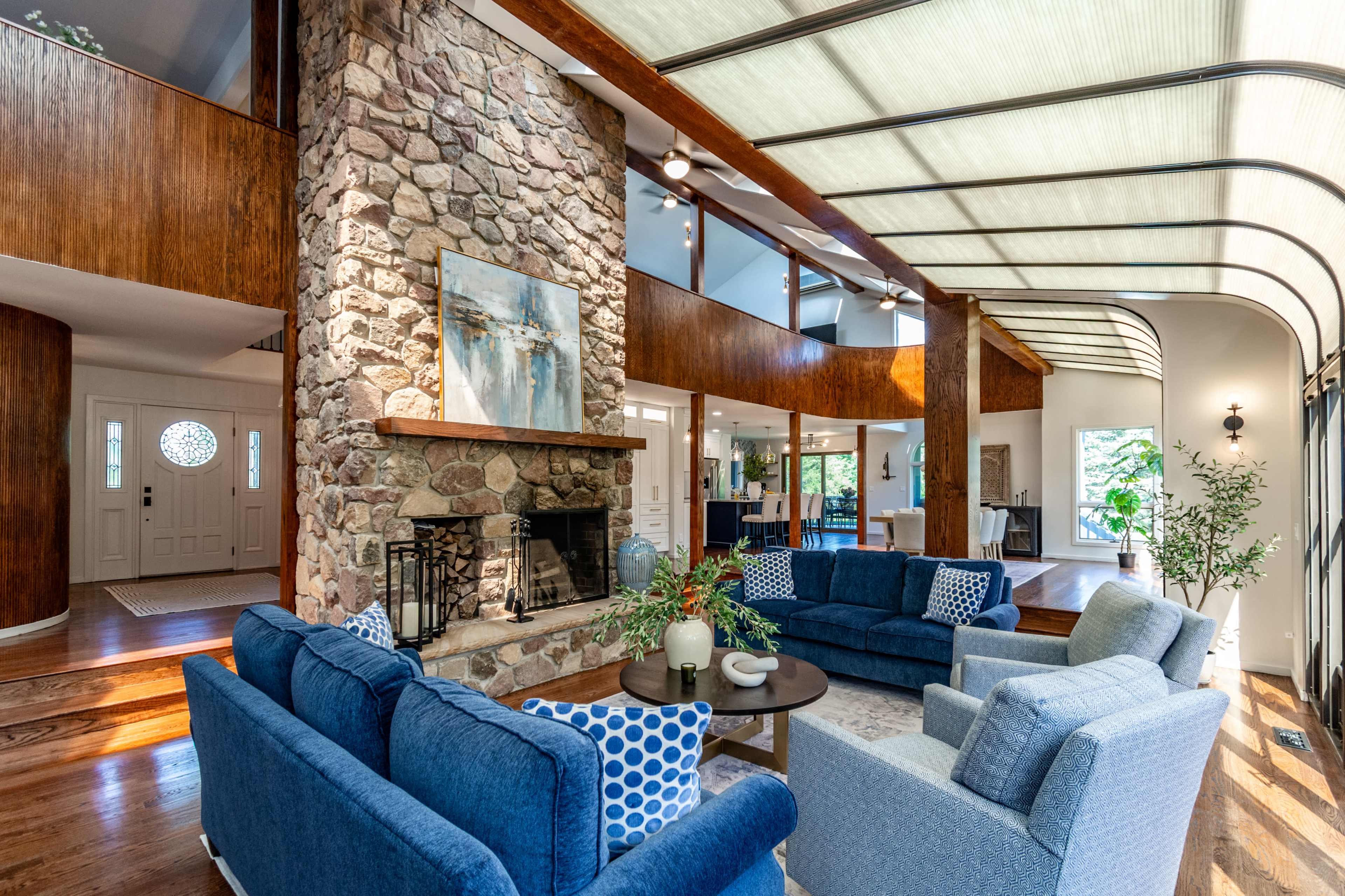 Private 16-Acre Country Estate with Wooded Backdrop Image in Delaware Township, Stockton, NJ