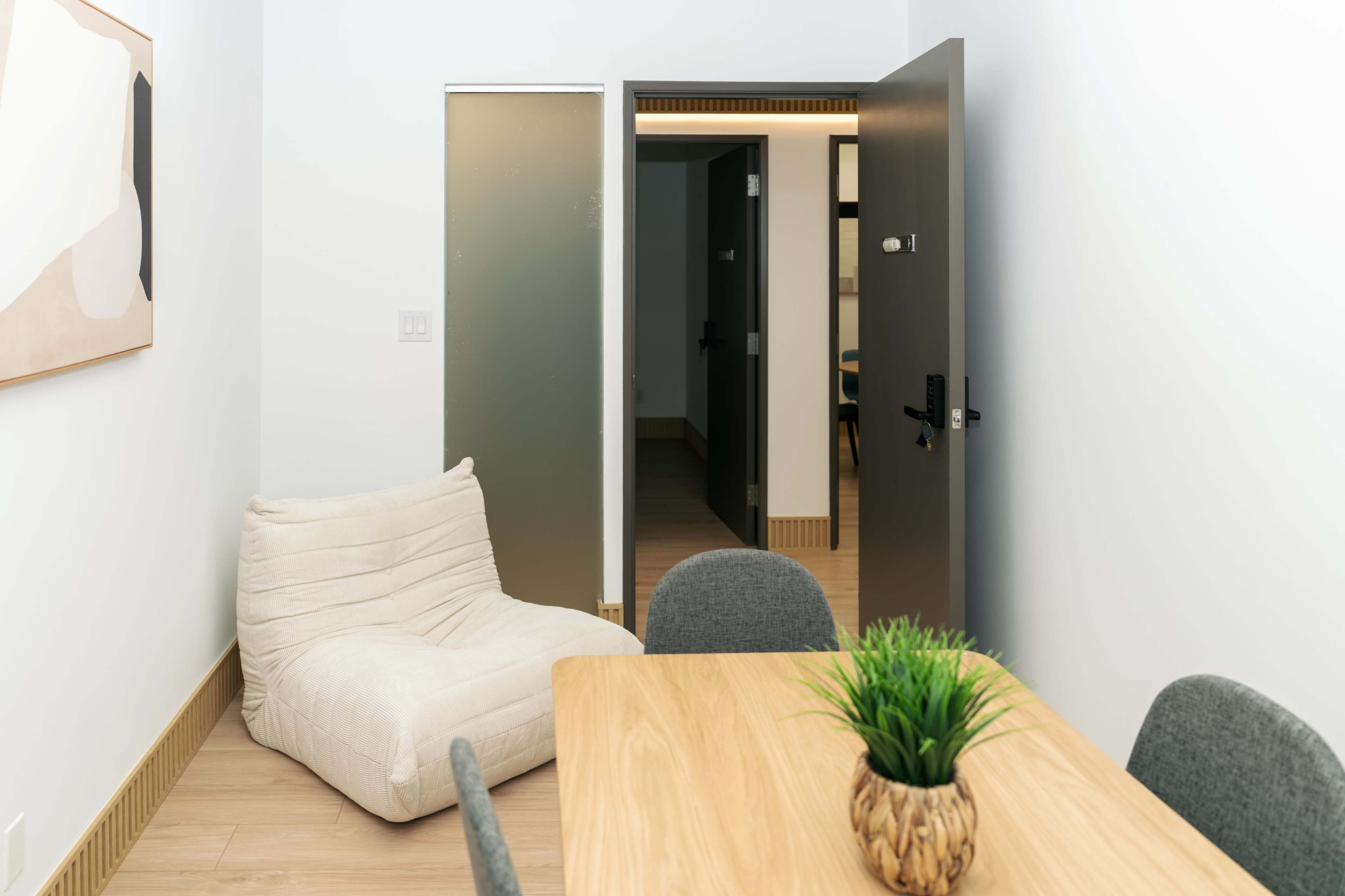 Private Meeting Room in West Broadway Image in Fairview, Vancouver, BC