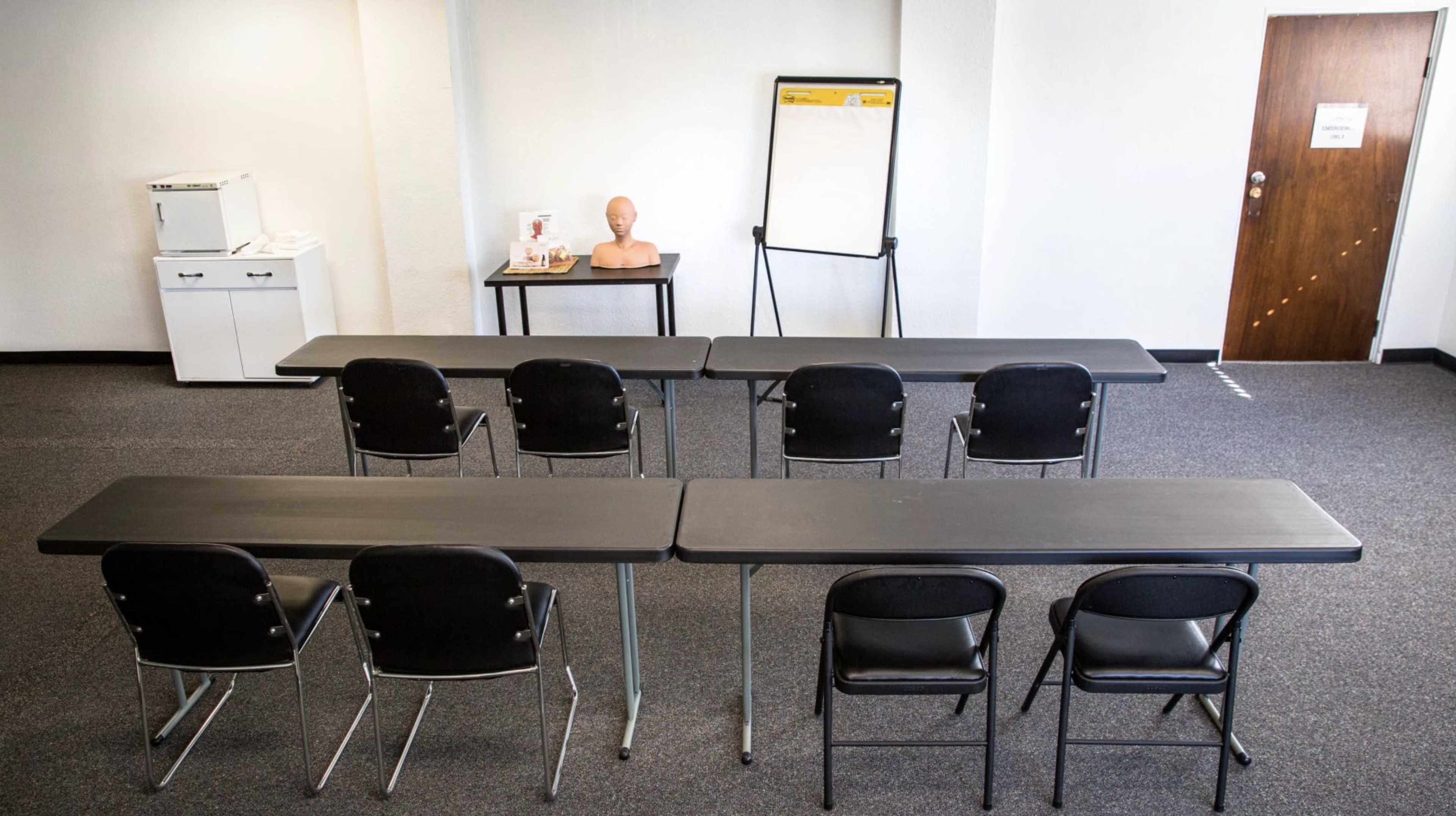 Urban Training and Classroom Space Image in Eiber, Lakewood, CO