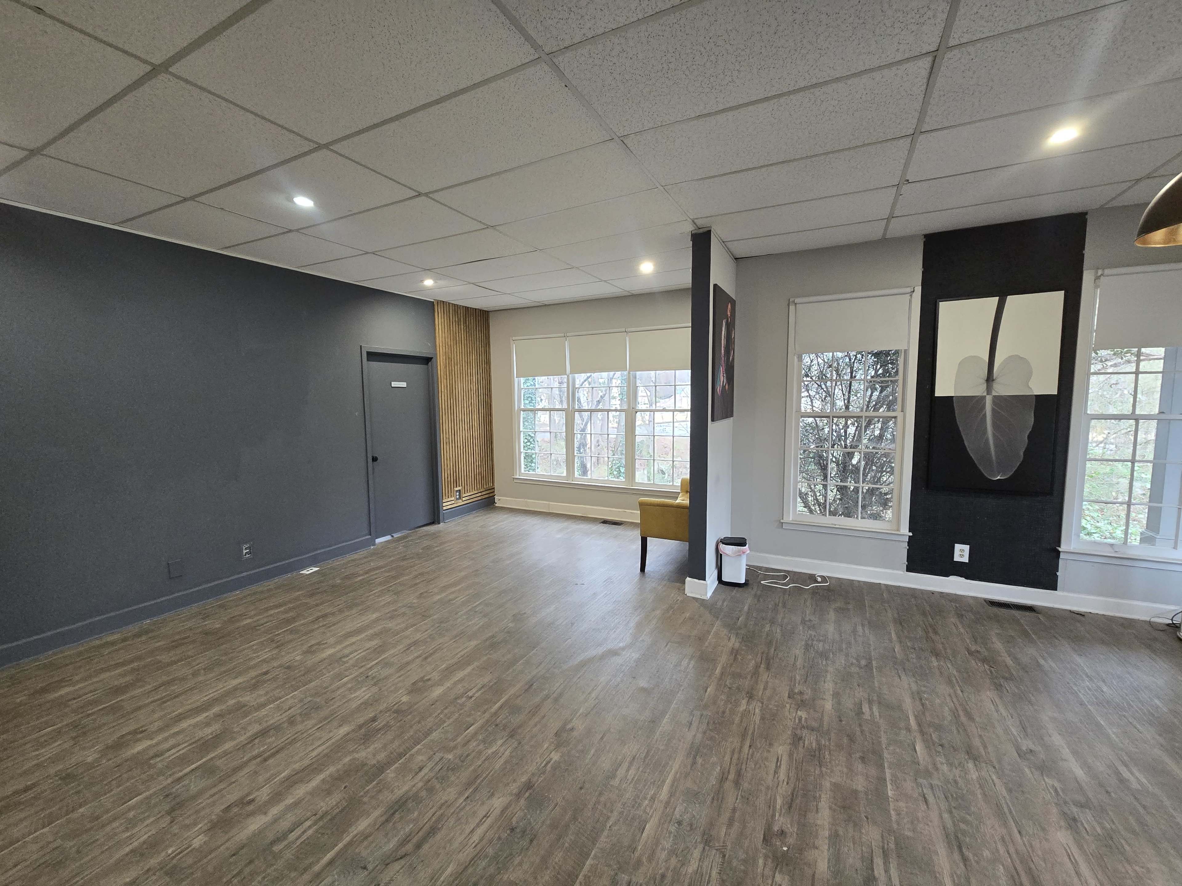 Private Luxury Studio in Gwinnett for Intimate Events, Dinners & Brand Experiences Image in Lilburn, Lilburn, GA