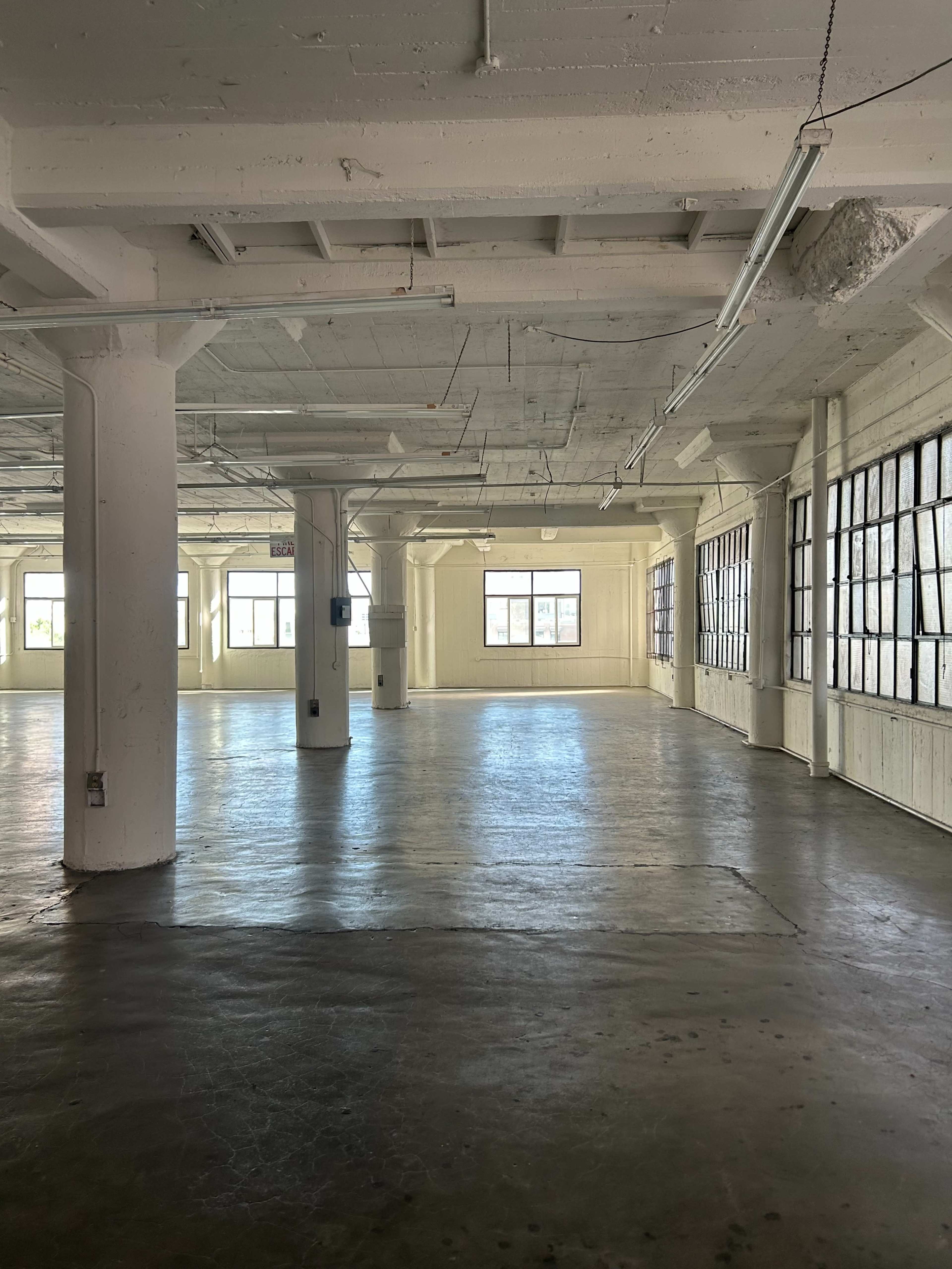 Loft & Bloom Image in Central LA, Los Angeles, CA