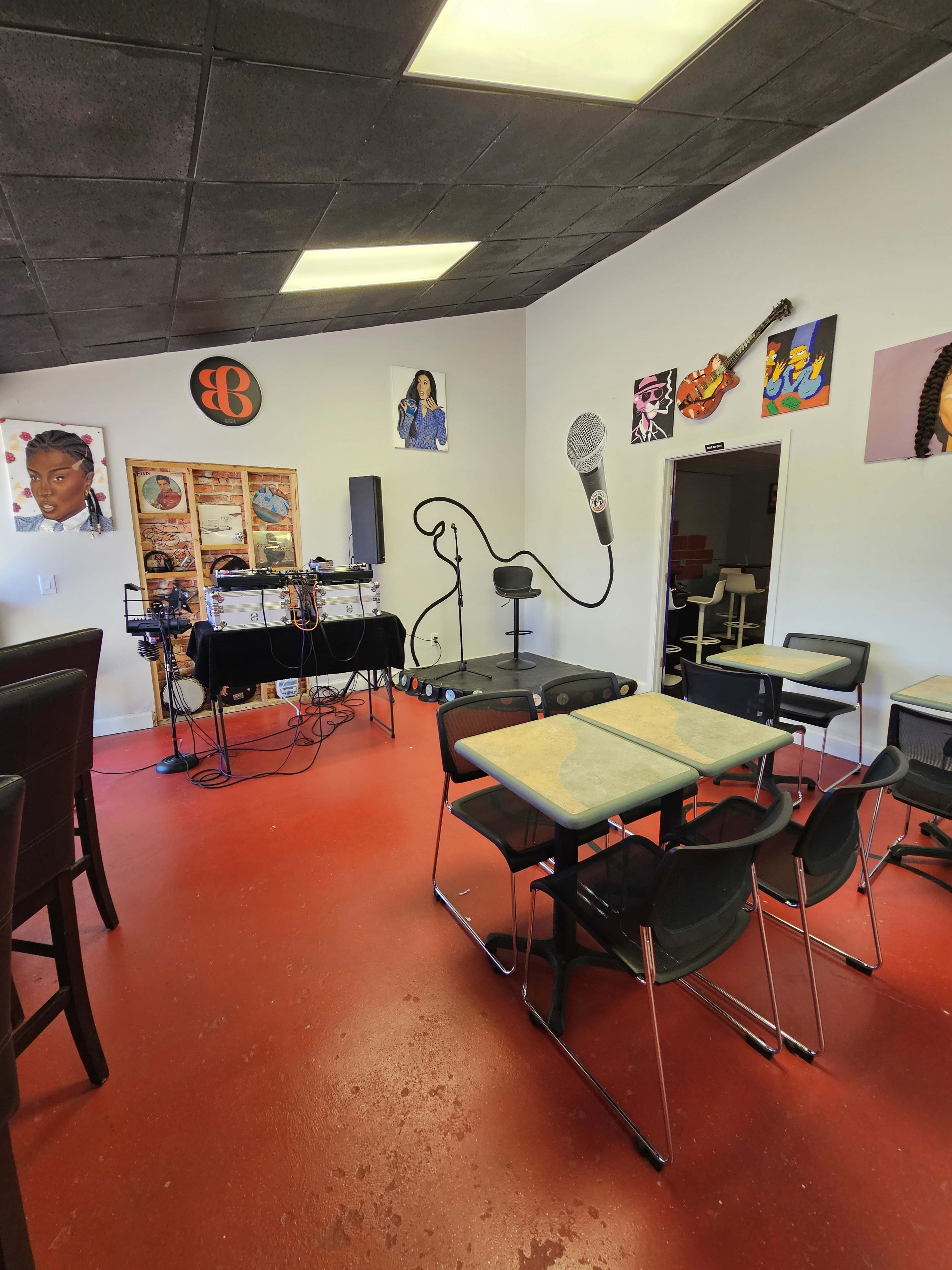 Music-Themed Coffee Lounge with Performance Stage Image in Greater Carrollwood, Tampa, FL