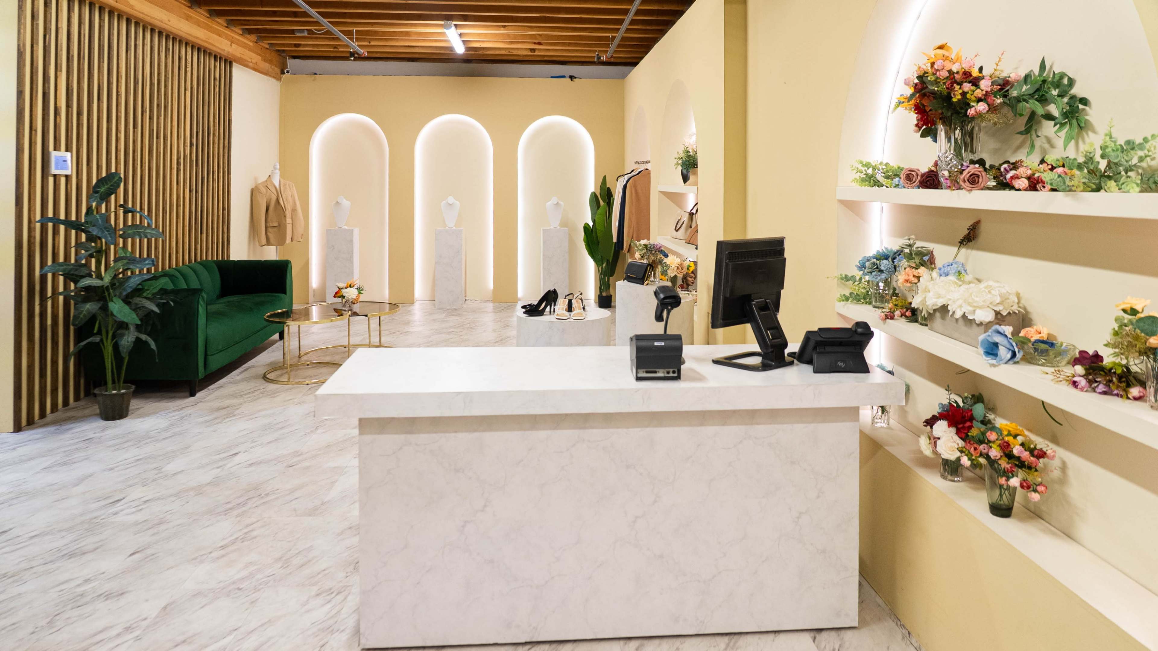 Luxury Store/ Private Lounge/ Cafe/ Podcast set + Multi-sets Image in South Los Angeles, Los Angeles, CA
